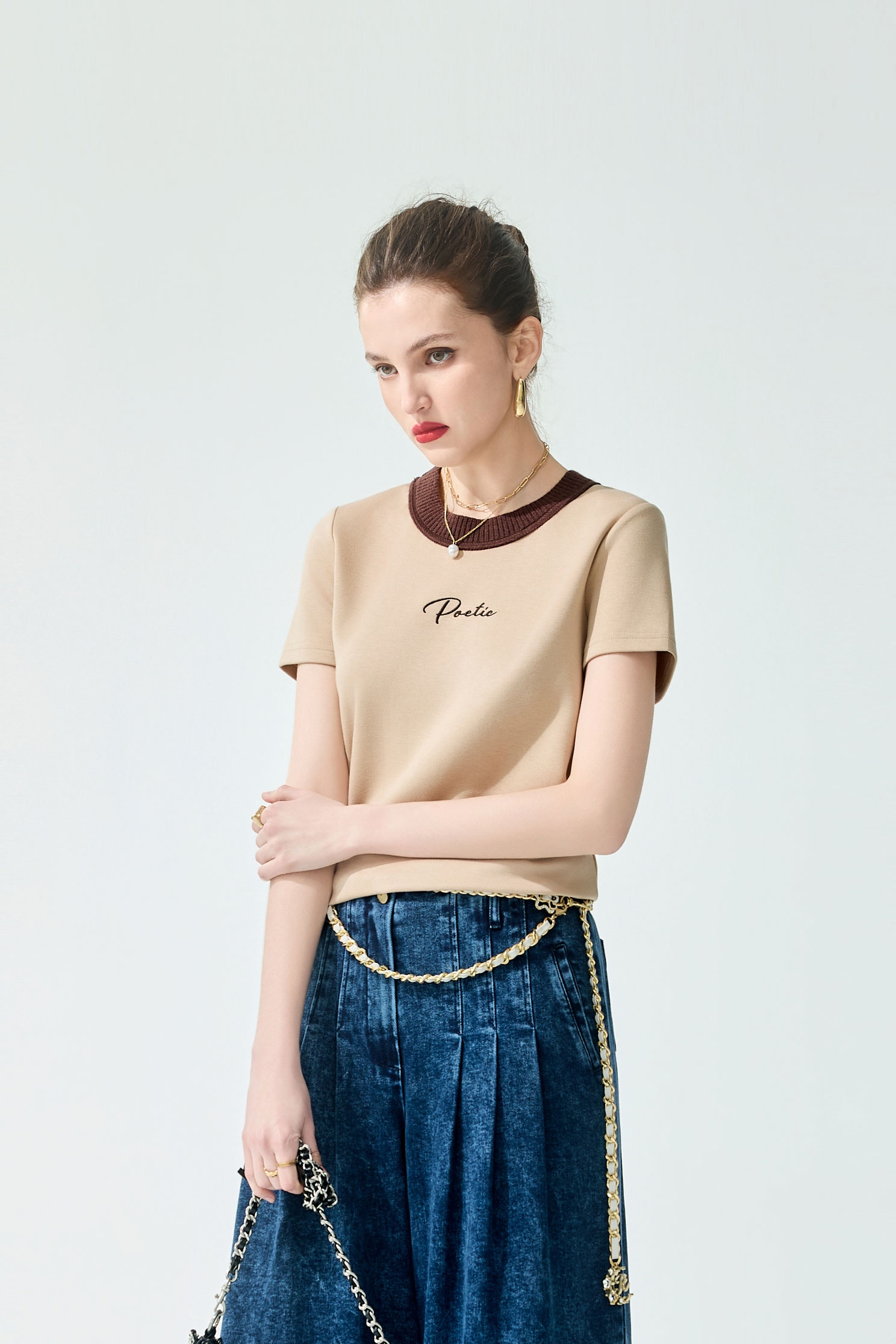 茶漬色偽T恤上衣茶漬色偽T恤上衣,T-Shirt,上衣,秋冬穿搭