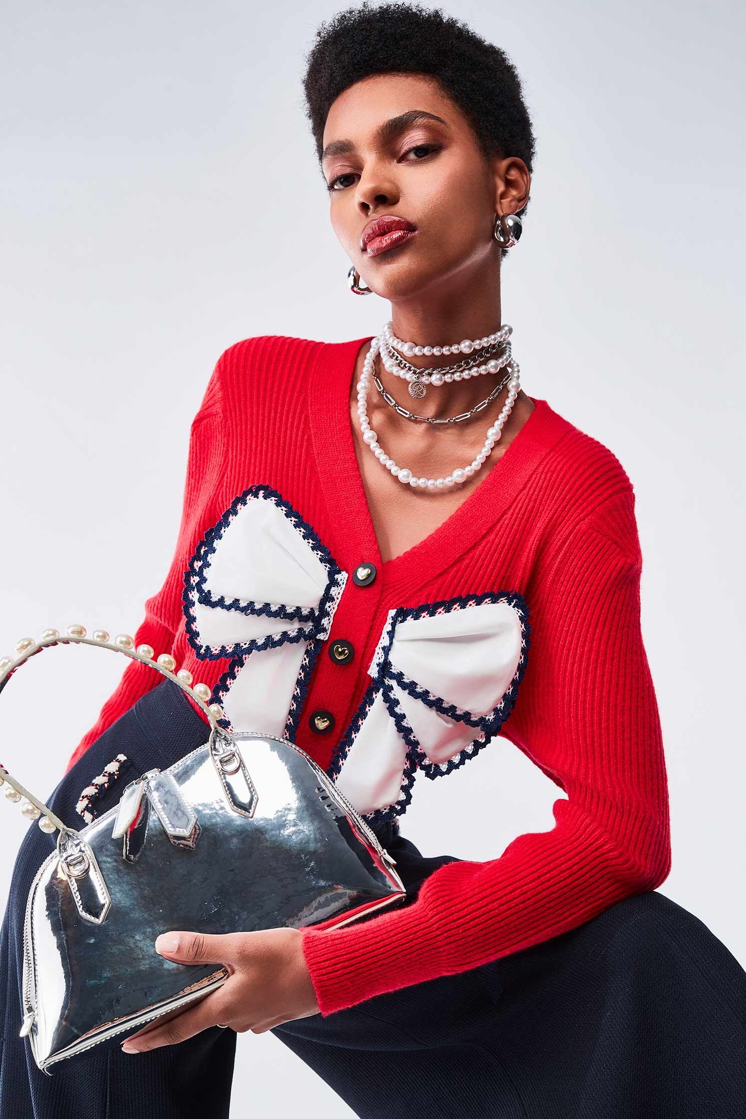 鑲邊蝴蝶結針織上衣鑲邊蝴蝶結針織上衣,上衣,小香風,秋冬穿搭,蝴蝶結,針織,針織衫