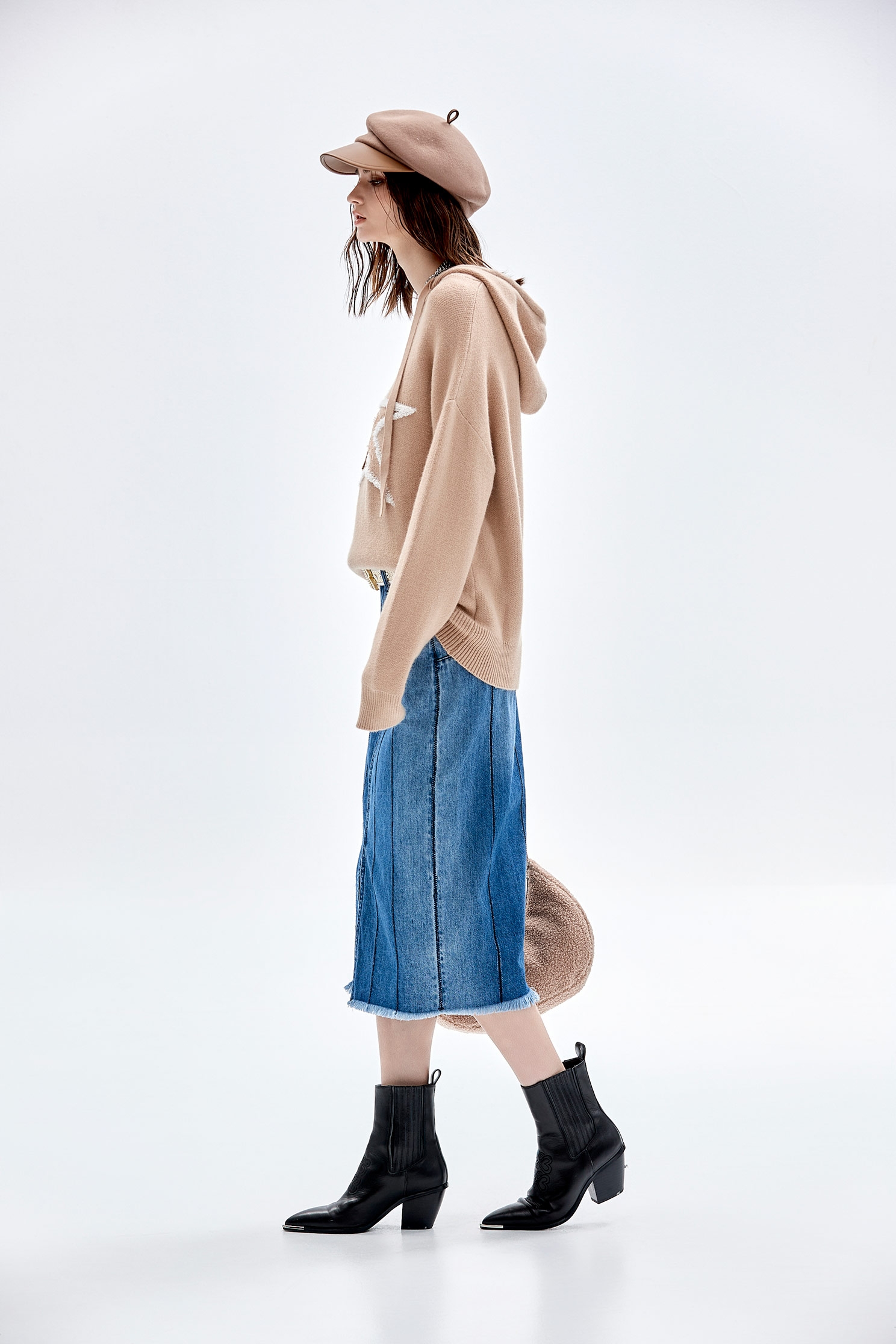 茶漬色星星造型針織茶漬色星星造型針織,上衣,人氣商品,秋冬穿搭,針織,針織衫