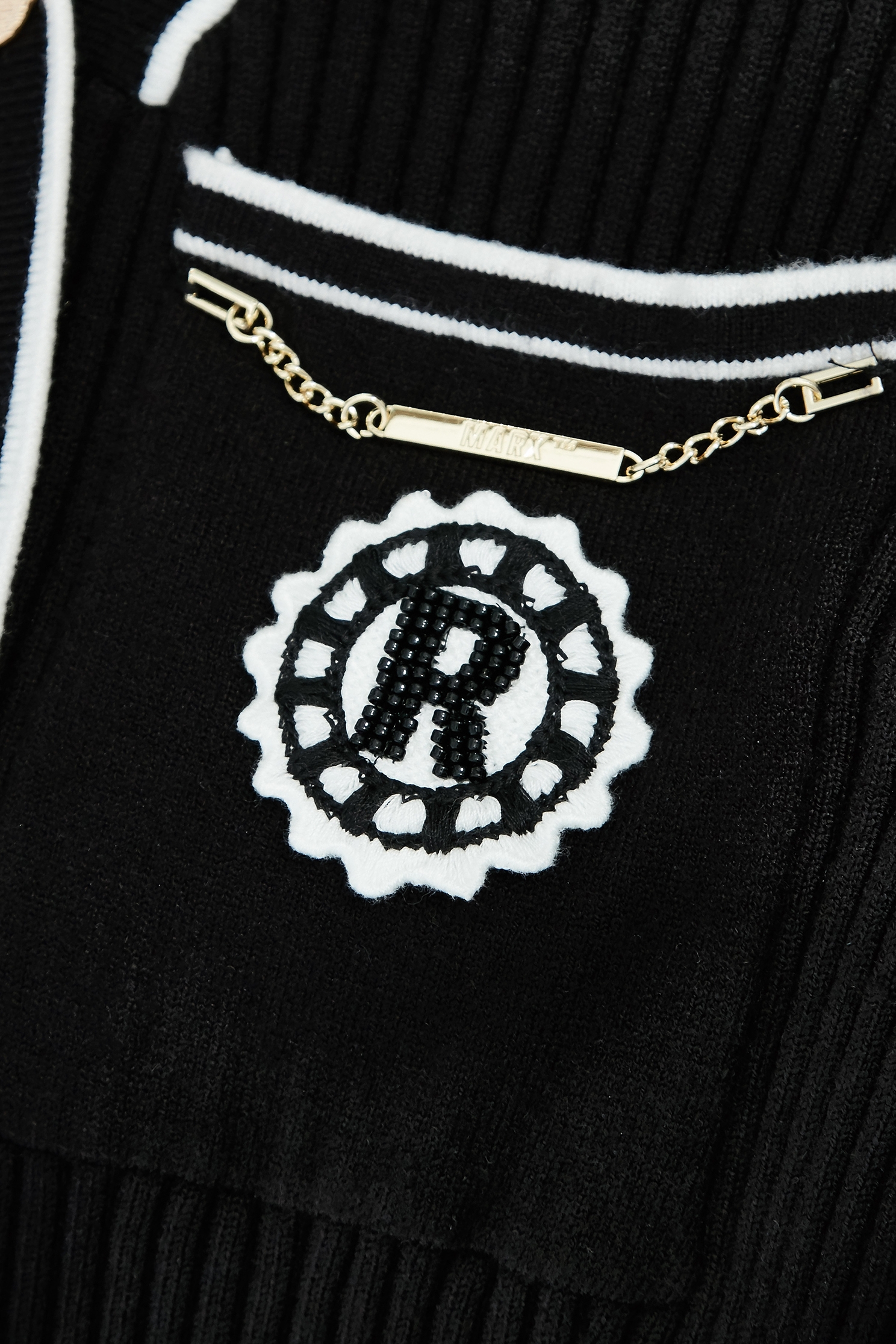 小香風配色邊針織外套小香風配色邊針織外套,一般外套,上衣,外套,小香風,秋冬穿搭,針織,針織衫,黑色上衣