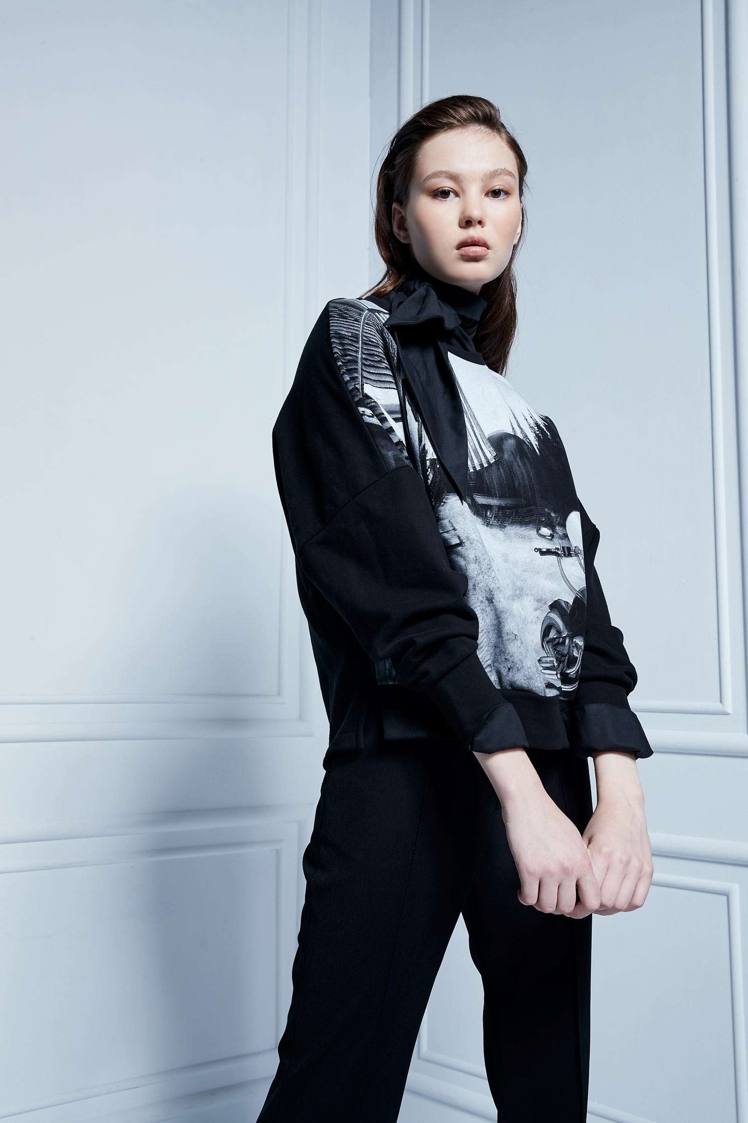 Black and white printed clothing,T-Shirt,圓領上衣,Cotton,長袖上衣