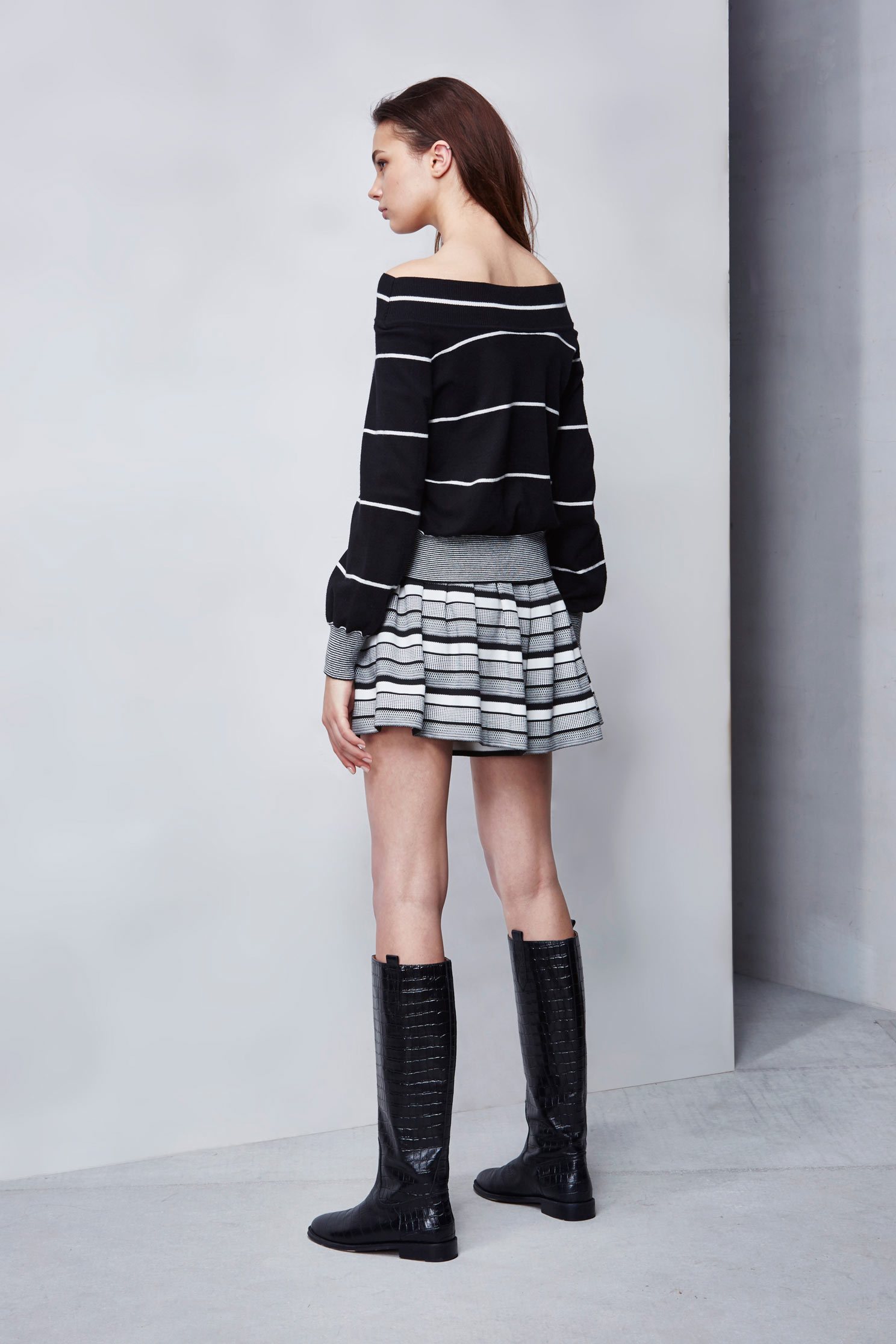 STRIPED Color knit sweater,roundnecktop,knitting,knittedtop,knittedtop,longsleevetop,blacktop