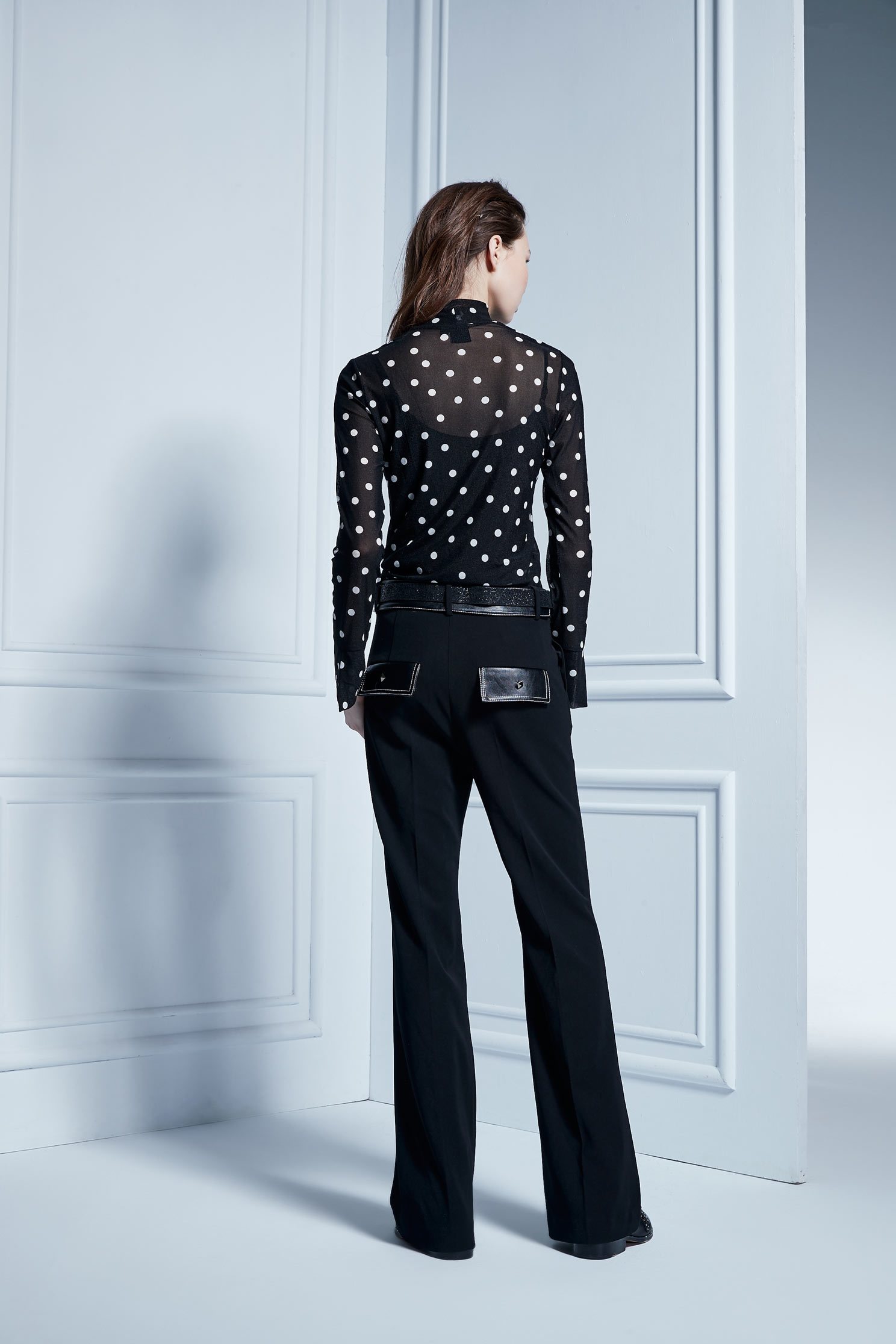 Large polka dot high-necked long-sleeved top,Top,透膚上衣,長袖上衣,Turtleneck top,黑色上衣