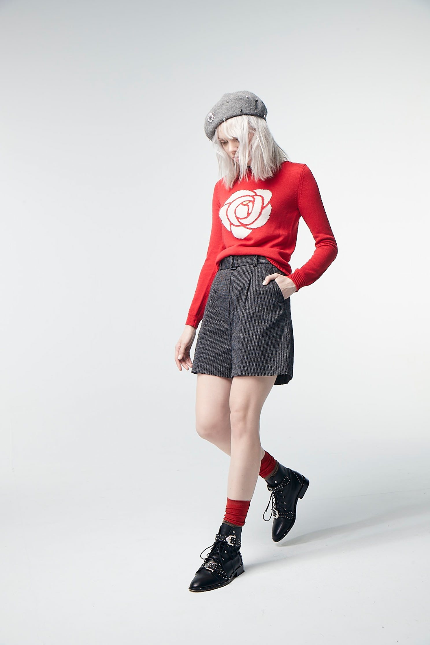 A rose sweater,圓領上衣,knitting,Knitted top,Knitted Top,長袖上衣,黑色上衣