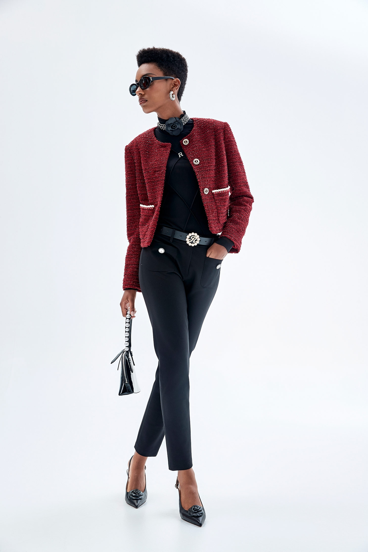 抓車格紋內搭上衣抓車格紋內搭上衣,上衣,人氣商品,內搭上衣,春夏穿搭,格紋,黑色上衣