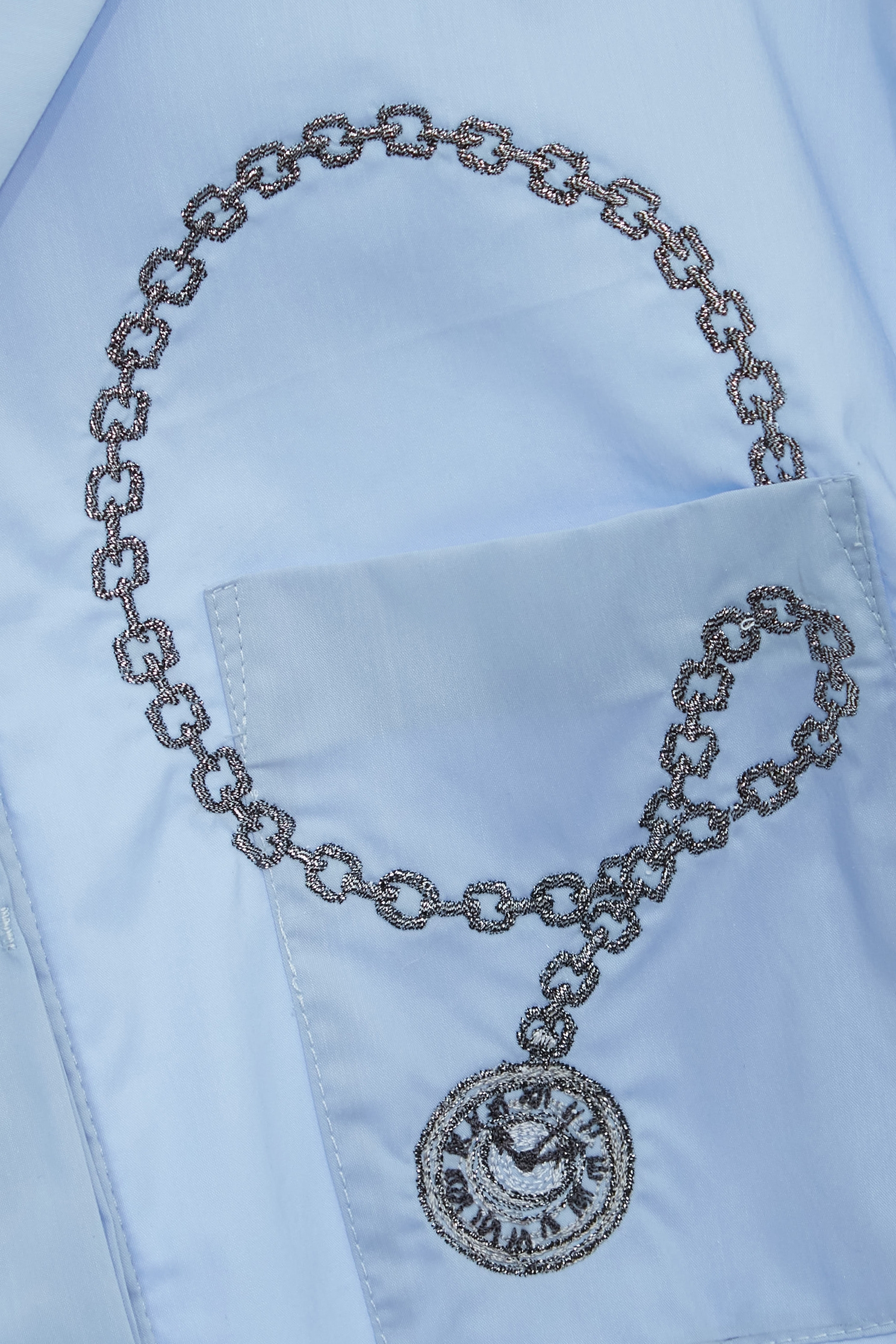 寧靜藍鏈串刺繡上衣寧靜藍鏈串刺繡上衣,上衣,刺繡,春夏穿搭,襯衫