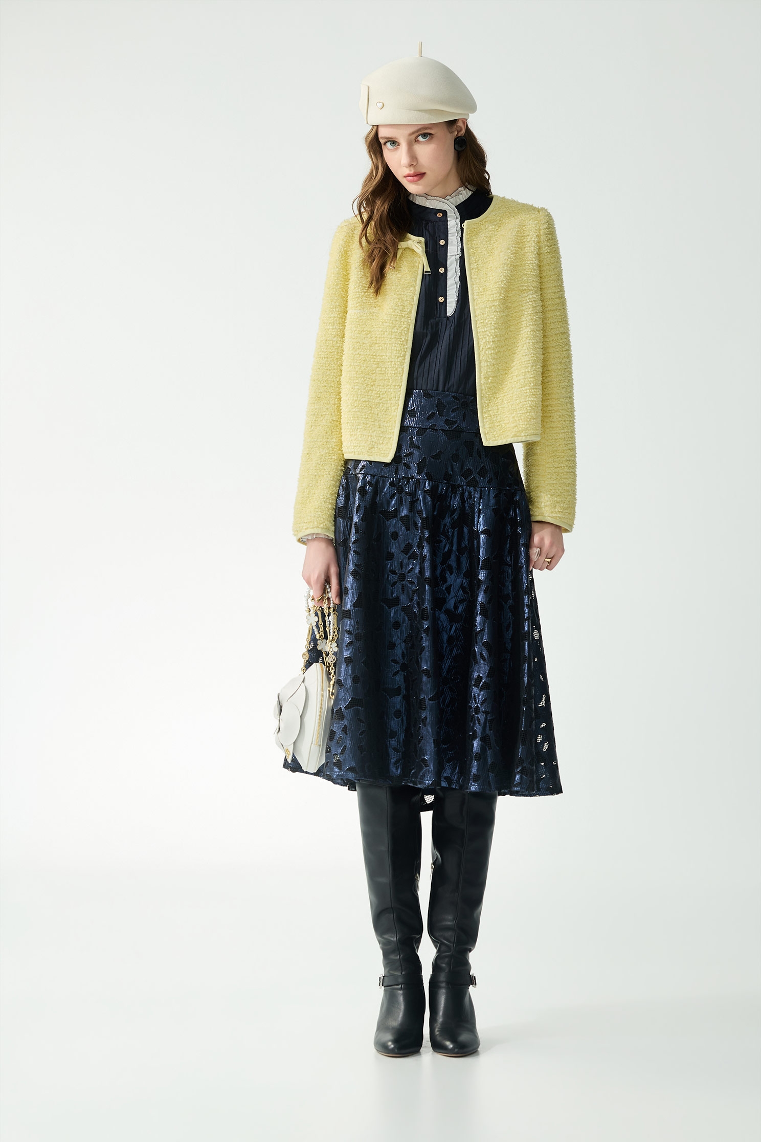 午夜藍細摺條上衣午夜藍細摺條上衣,上衣,春夏穿搭,荷葉