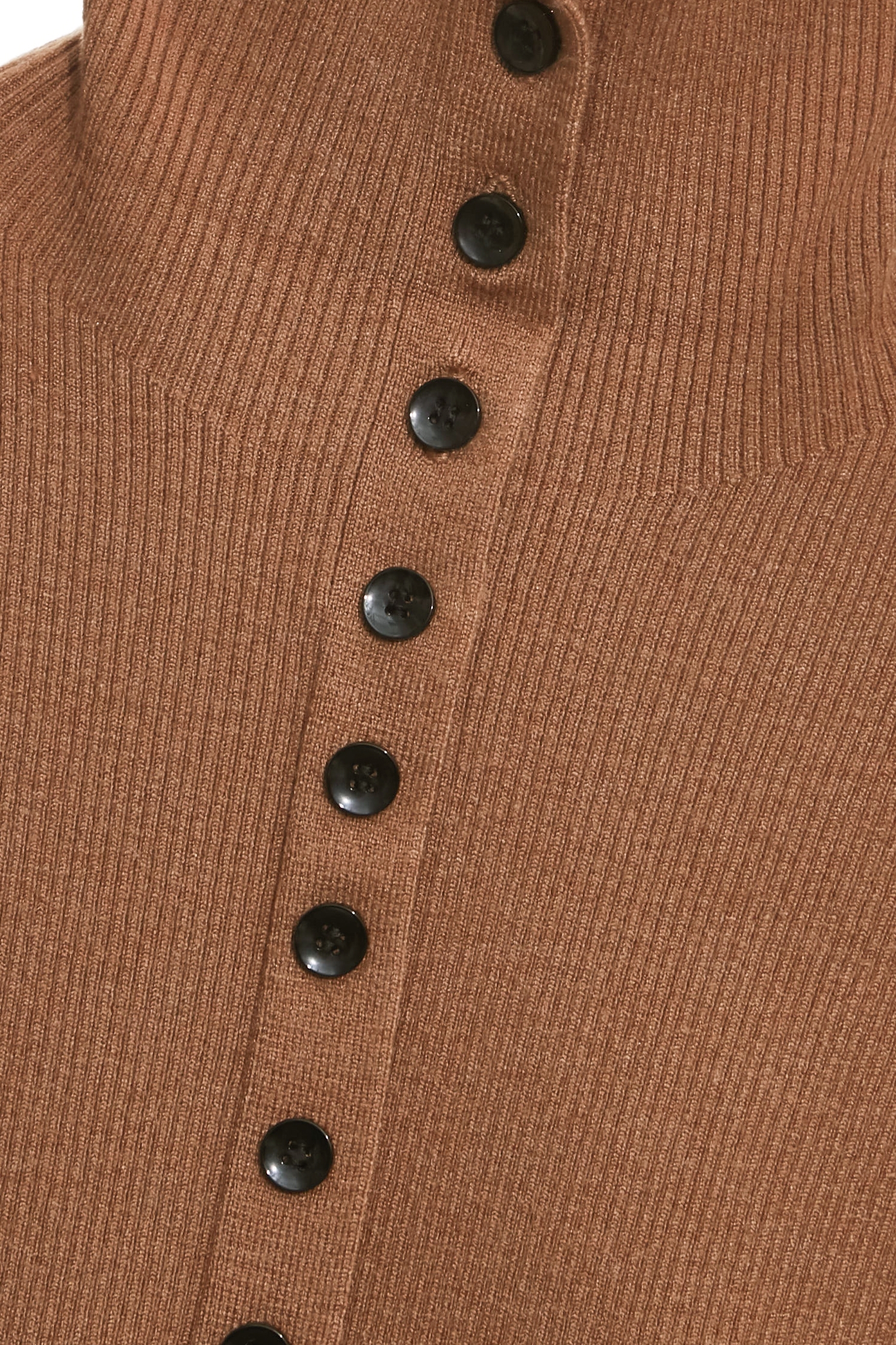 質樸原色簡約針織上衣質樸原色簡約針織上衣,上班OL穿搭,上衣,人氣商品,秋冬穿搭,簡約穿搭,約會特輯,針織,針織上衣,針織衫