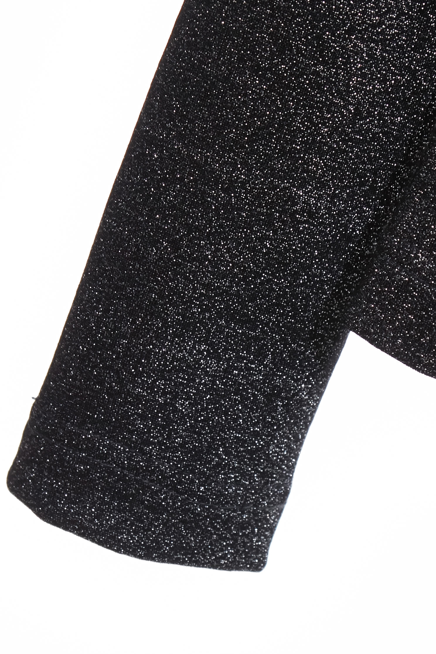 光澤月光灰單品上衣光澤月光灰單品上衣,上衣,秋冬穿搭,簡約穿搭