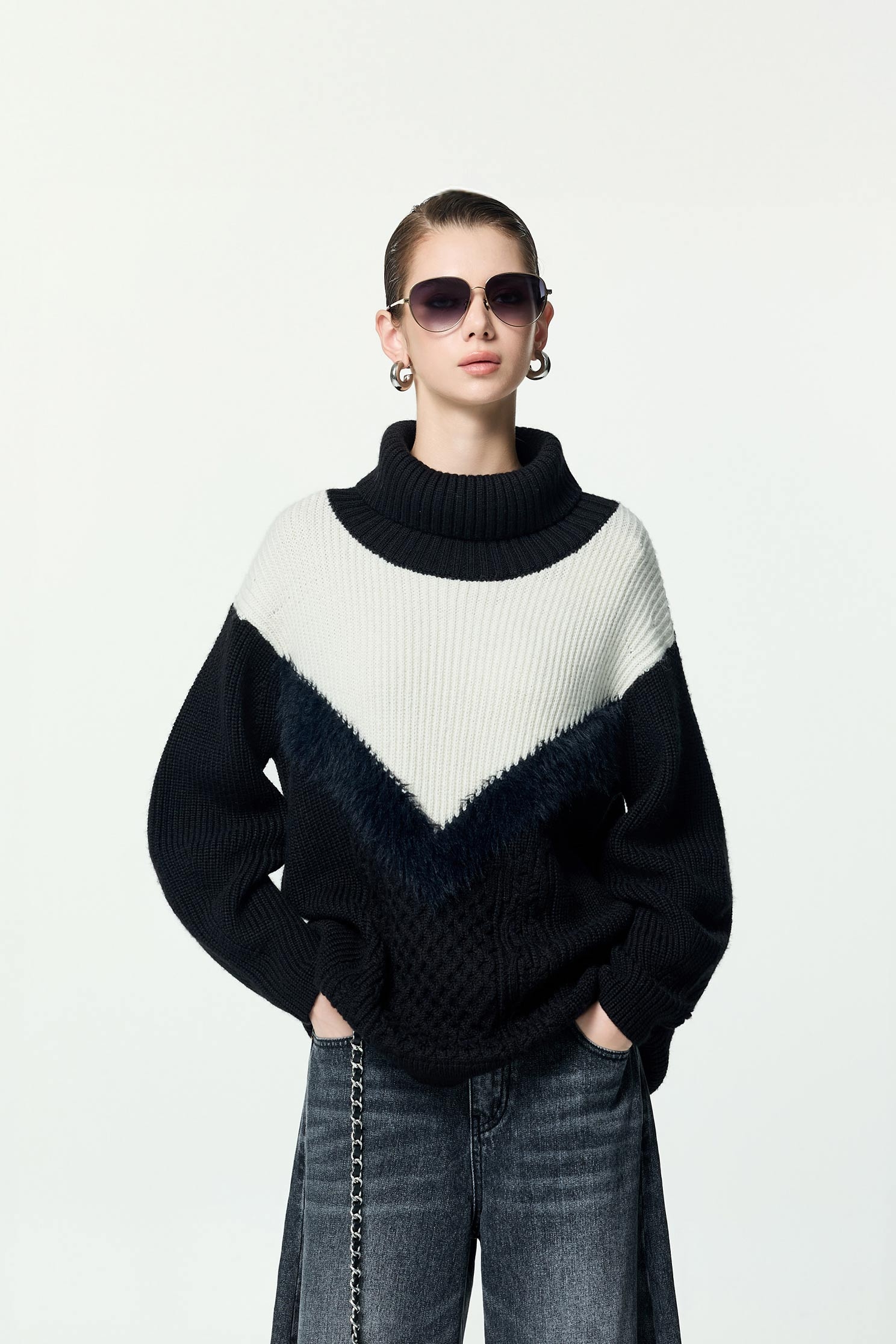 拼接造型針織上衣拼接造型針織上衣,上班OL穿搭,上衣,秋冬穿搭,針織,針織上衣,針織衫