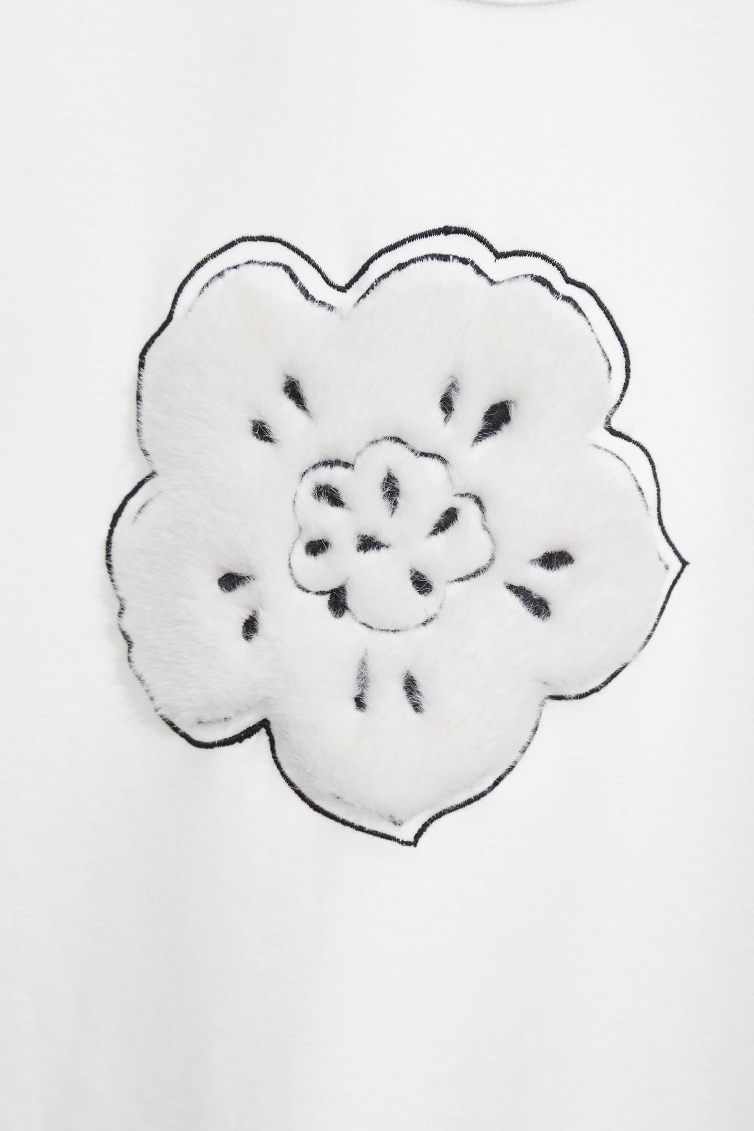 雪絨花語單品上衣雪絨花語單品上衣,T-Shirts,圓領上衣,女裝上衣,白色上衣,秋冬穿搭