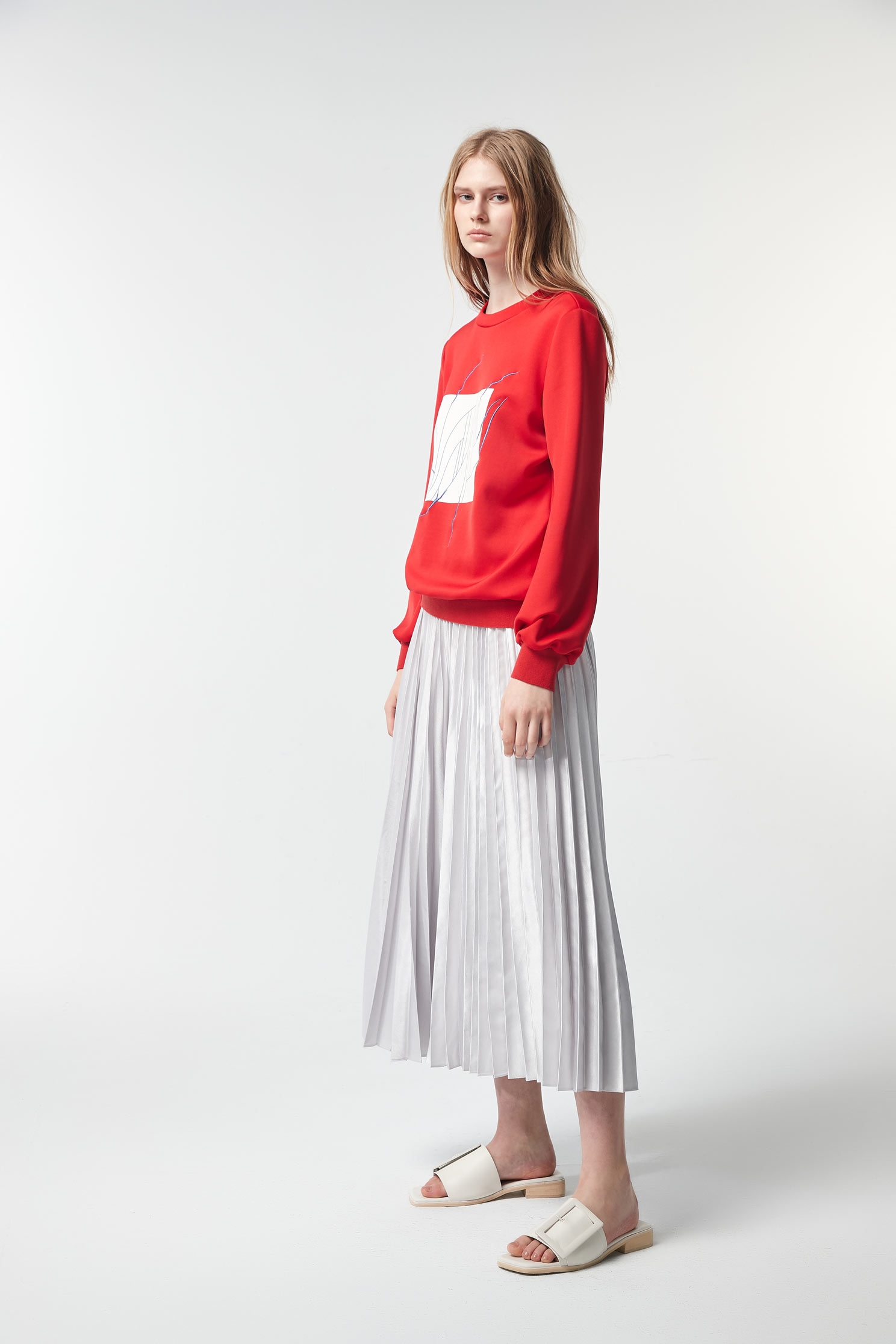 Embroidered printed red guard,top,embroidery,embroideredtop,roundnecktop,embroidered,embroideredtop,longsleevetop