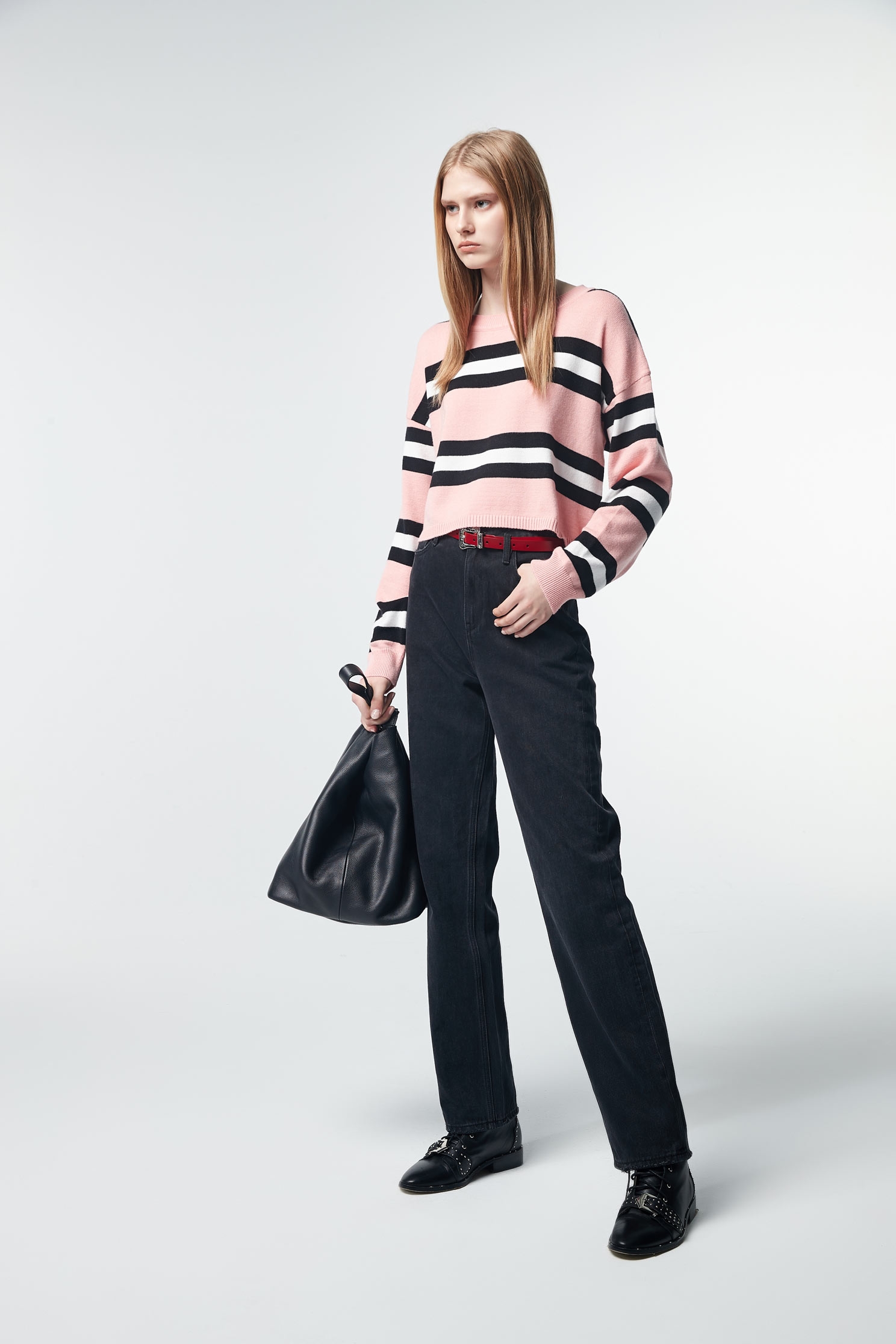 Round-necked striped long-sleeved knit sweater,top,roundnecktop,knitting,knittedtop,knittedtop,longsleevetop