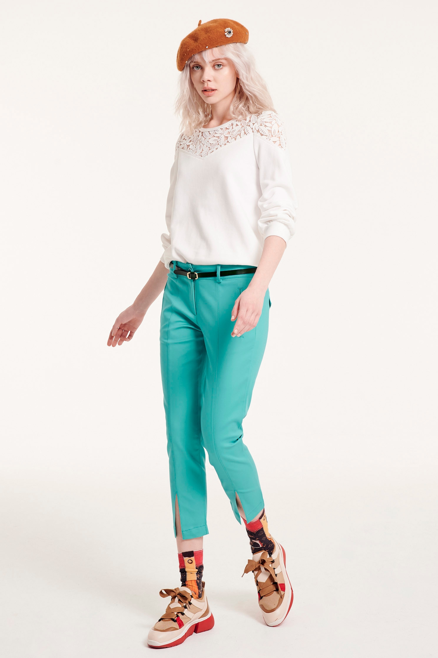 Lace SWEATER,七分袖上衣,Top,圓領上衣,白色上衣,Lace,Laced Top