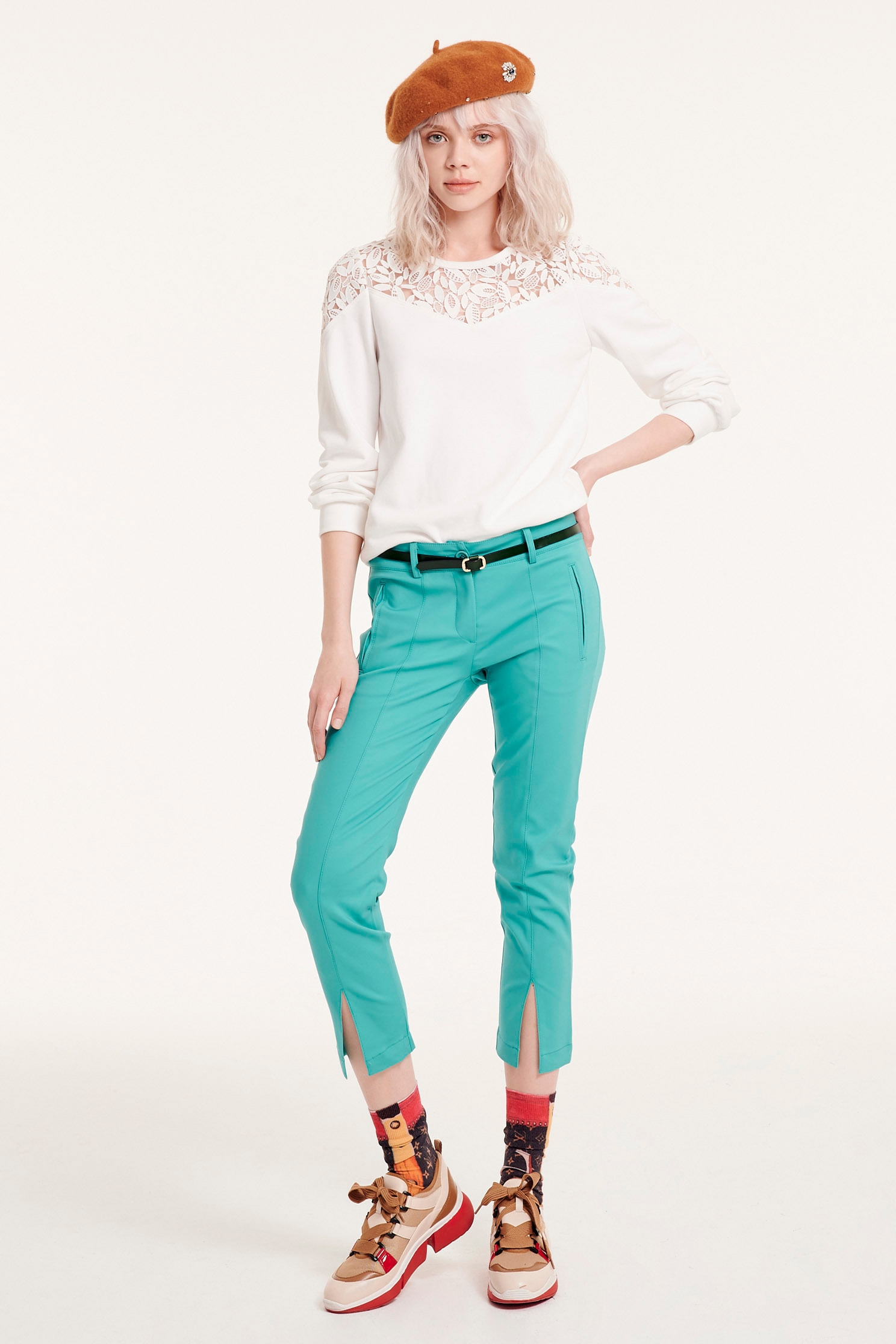 Lace SWEATER,七分袖上衣,Top,圓領上衣,白色上衣,Lace,Laced Top