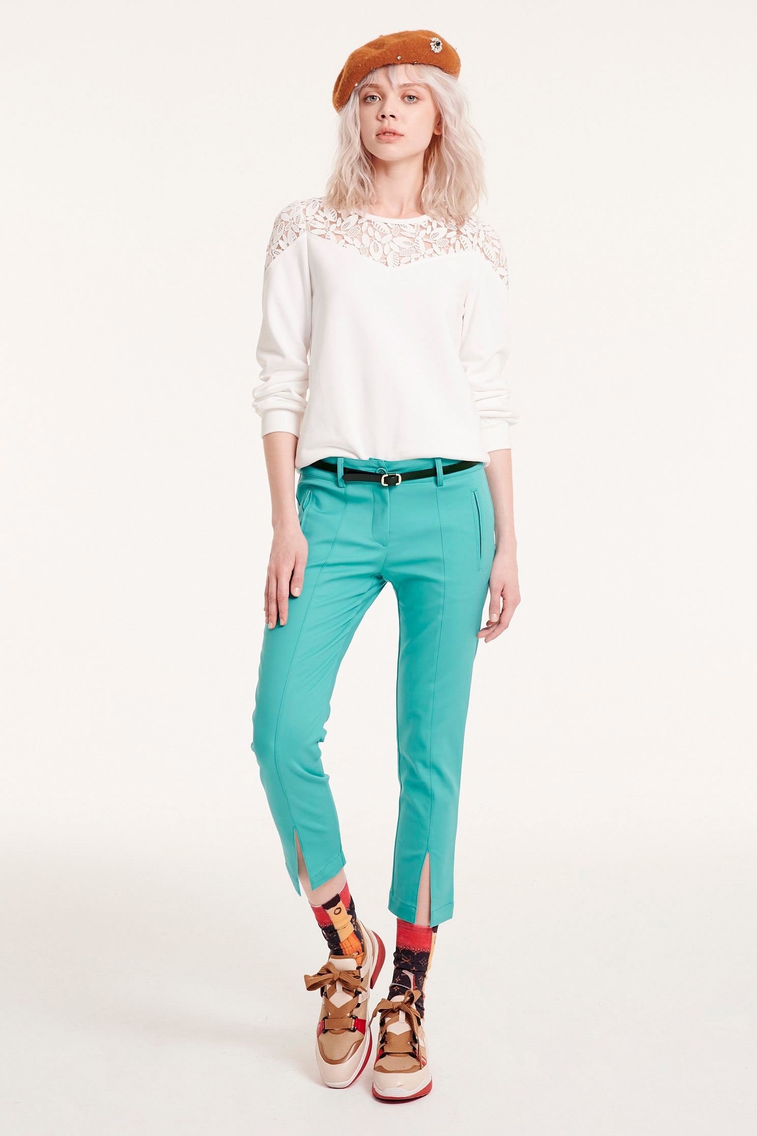 Lace SWEATER,七分袖上衣,Top,圓領上衣,白色上衣,Lace,Laced Top