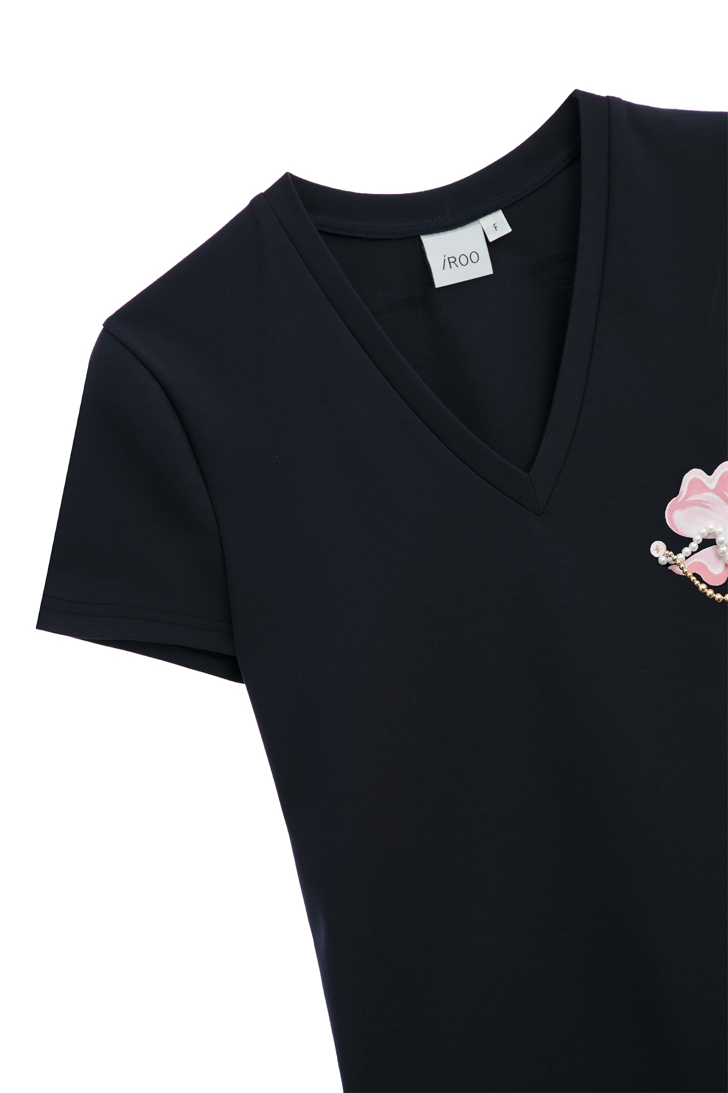 珍珠蚌殼印花T恤上衣珍珠蚌殼印花T恤上衣,T-Shirt,T恤,V領上衣,上衣,春夏穿搭,珍珠,藍調風尚