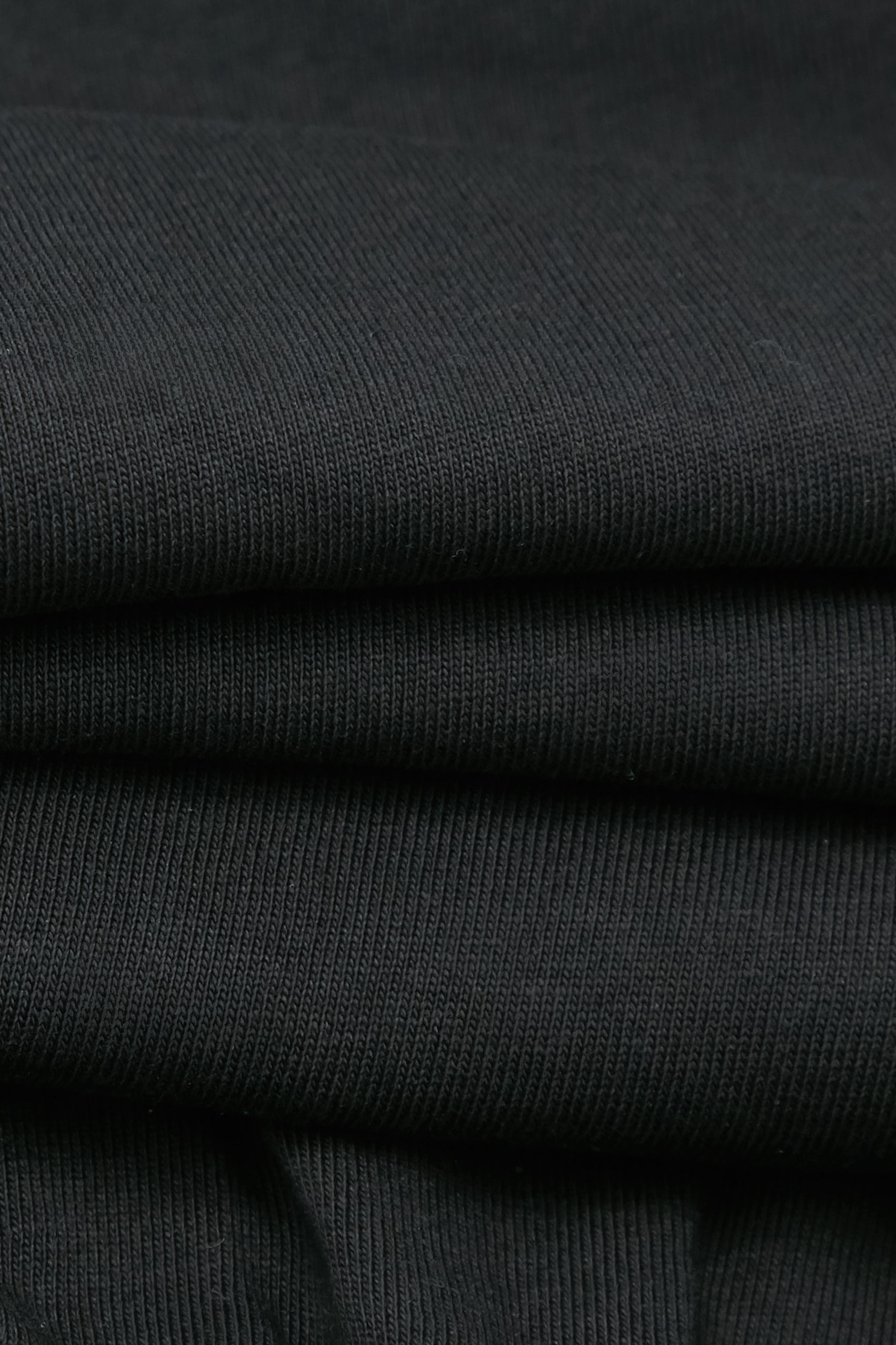 寬蓋袖印花T恤上衣寬蓋袖印花T恤上衣,上衣,春夏穿搭,純棉,花花世界,黑色上衣