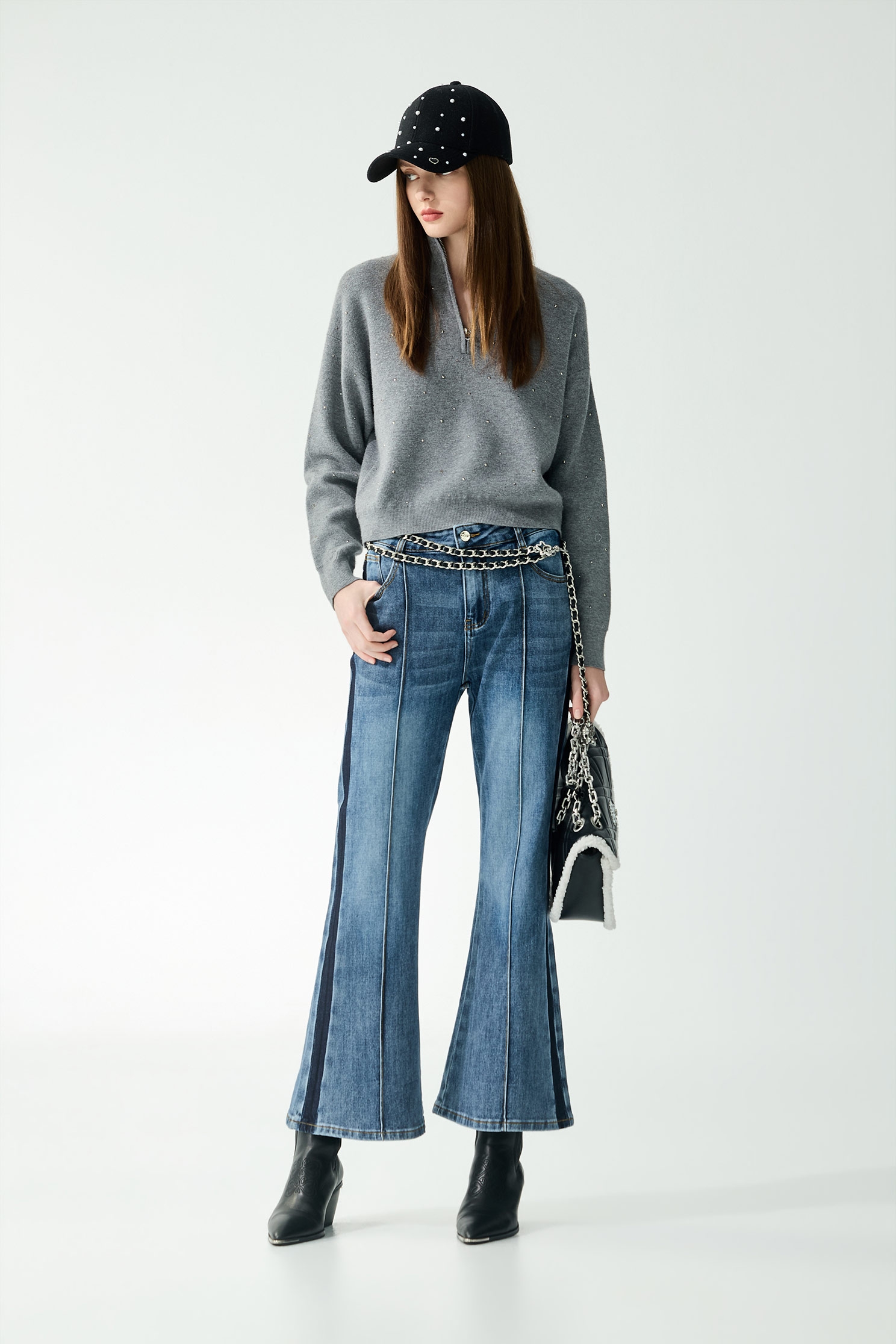 薄暮灰閃光針織上衣薄暮灰閃光針織上衣,上衣,人氣商品,秋冬穿搭,簡約穿搭,針織,針織上衣,針織衫