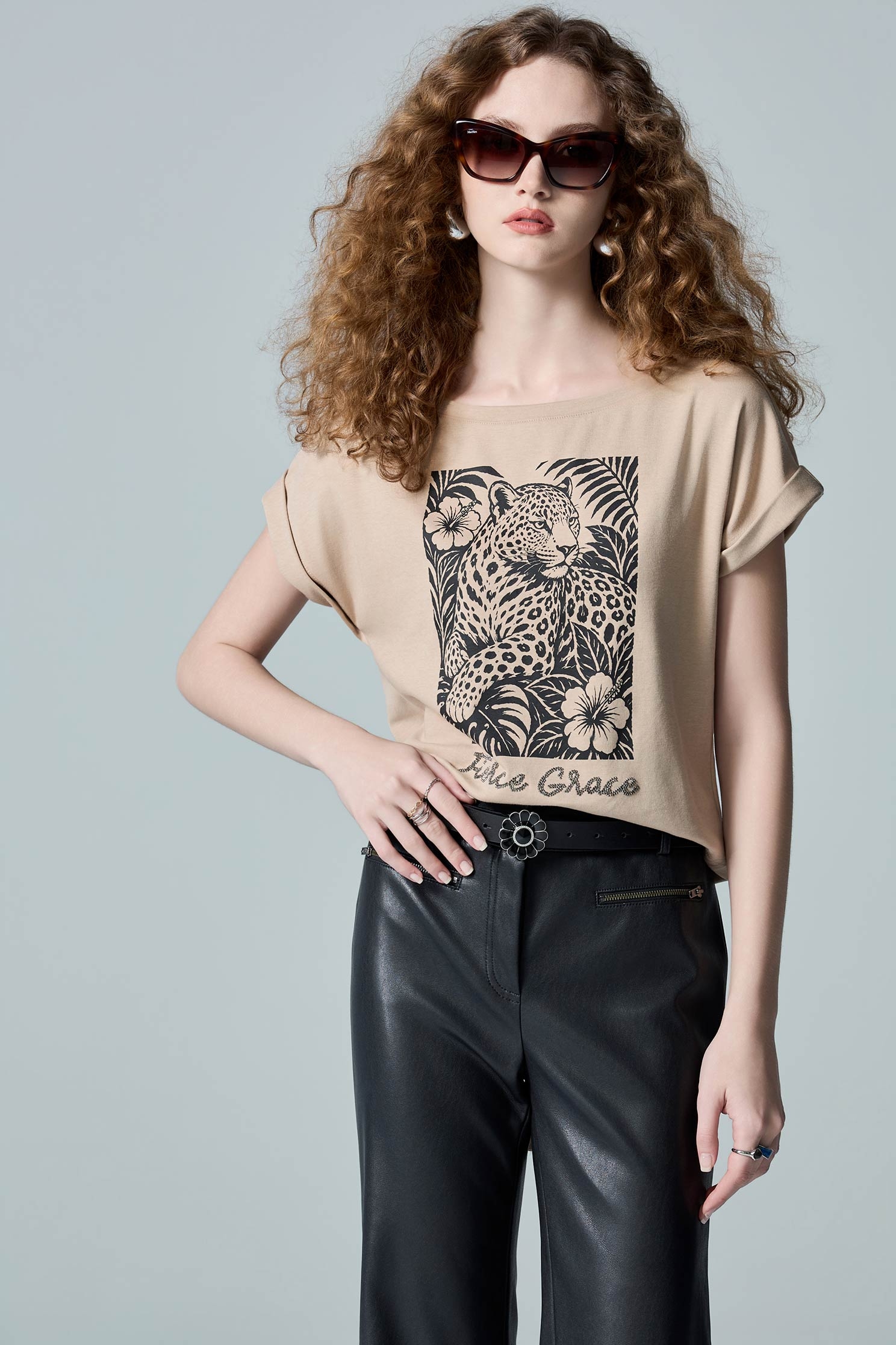 叢林豹紋印花單品上衣叢林豹紋印花單品上衣,T-Shirts,圓領上衣,女裝上衣,曠野豹色盤,秋冬穿搭