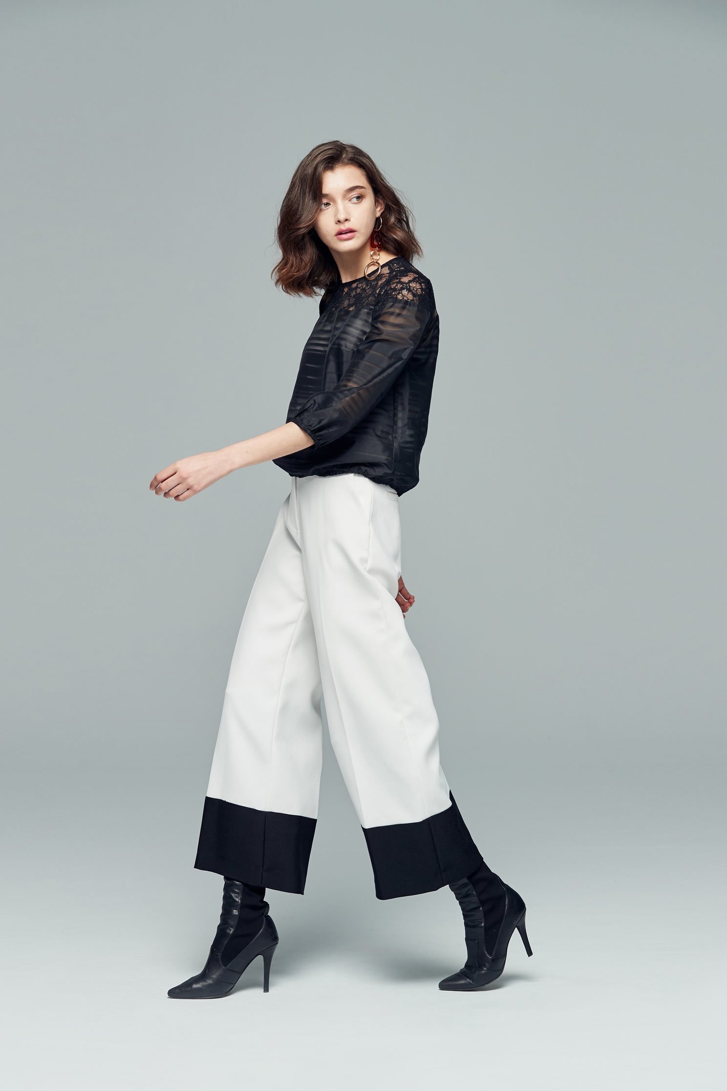 Elegant translucent top,top,roundnecktop,lace,lacedtop,see-throughtop,longsleevetop,blacktop