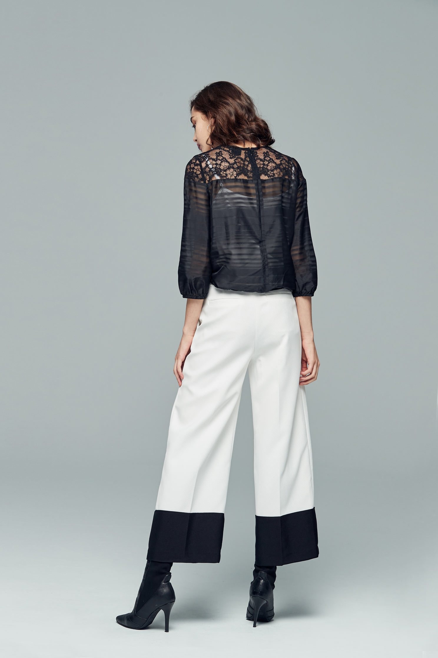 Elegant translucent top,top,roundnecktop,lace,lacedtop,see-throughtop,longsleevetop,blacktop