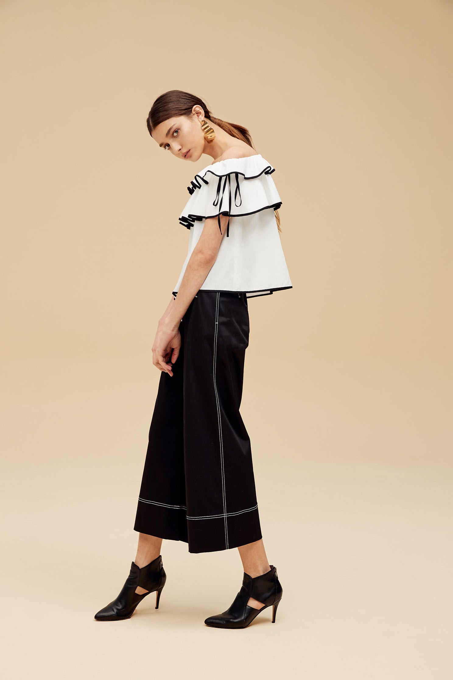Stringy selvedge top,Off shoulder Top,Top,Rayon,Off Shoulder Top,白色上衣,短袖上衣