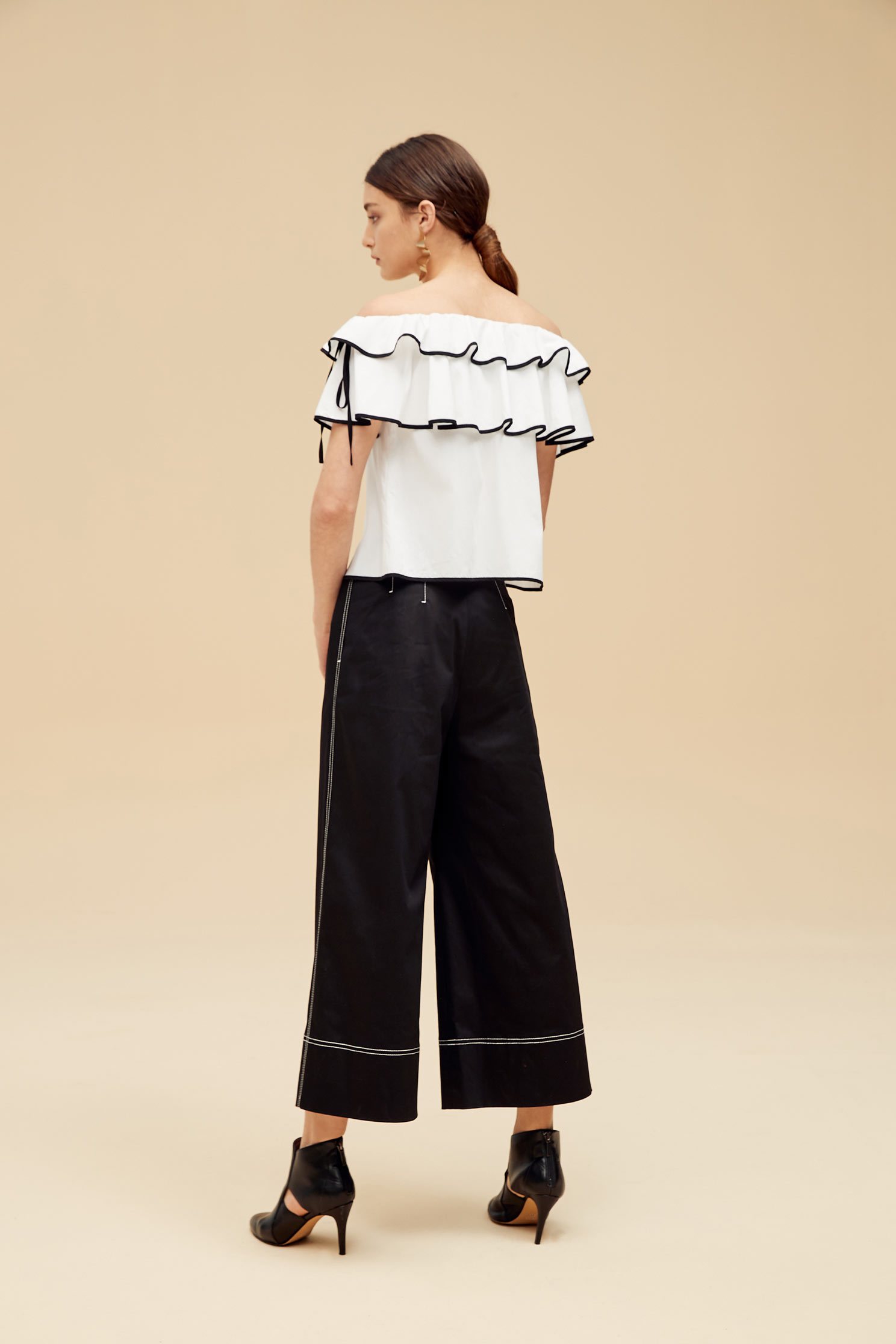 Stringy selvedge top,Off shoulder Top,Top,Rayon,Off Shoulder Top,白色上衣,短袖上衣