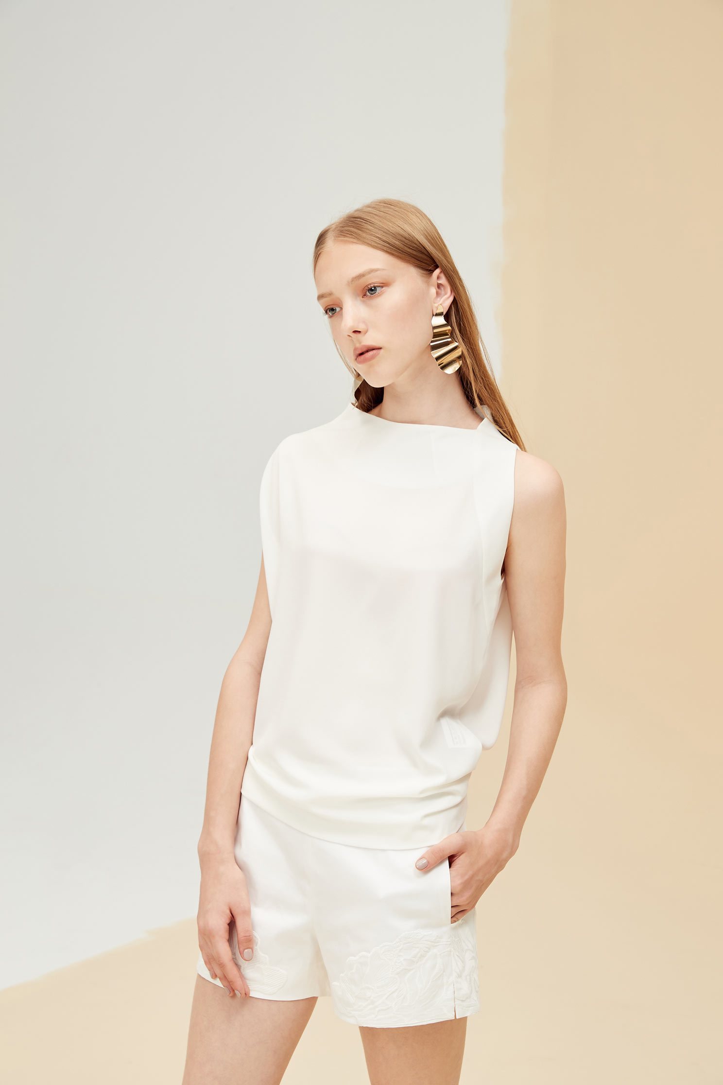 Elegant classic top,Top,白色上衣