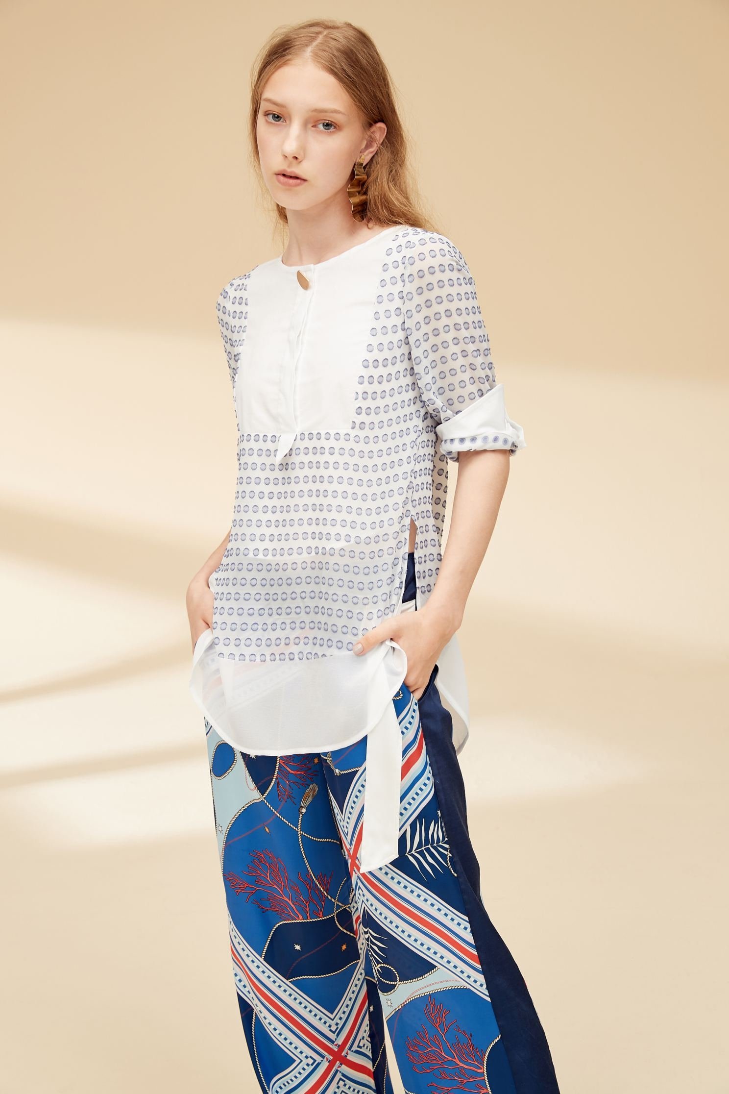 Splicing dot classic top,top,elbowsleevetop,roundnecktop,blouse,see-throughtop,longtop,chiffon,chiffontop