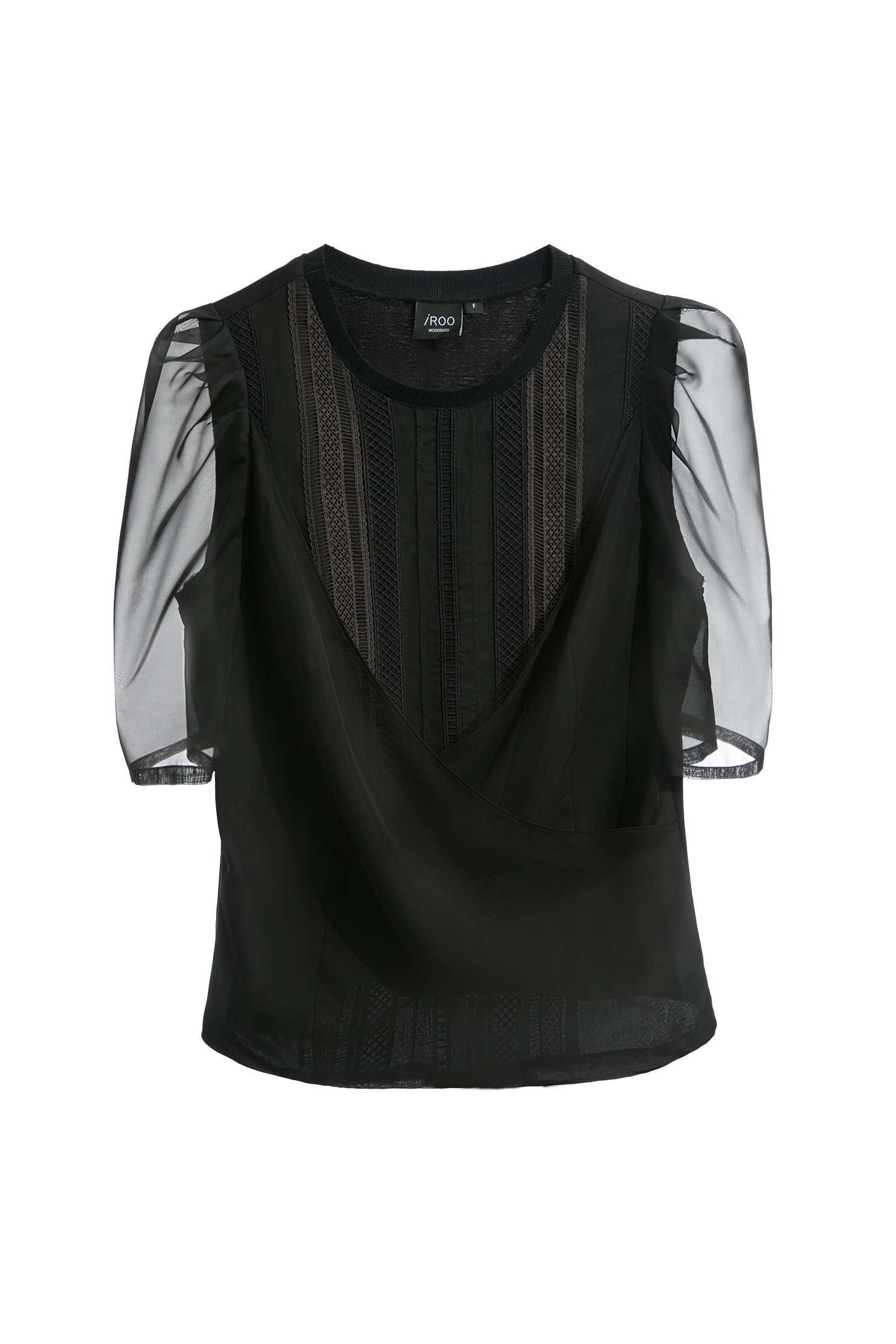 拼蕾絲條假兩件式上衣拼蕾絲條假兩件式上衣,T恤,上衣,春夏穿搭,蕾絲,蕾絲上衣,黑色上衣