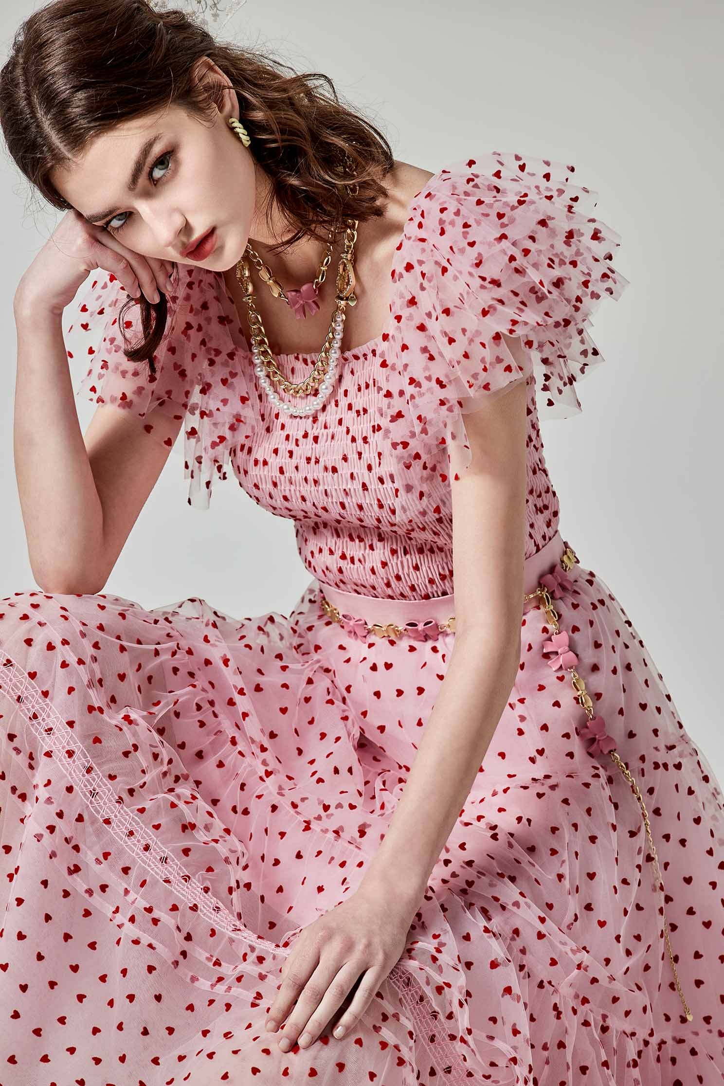 綴愛心植絨荷葉袖上衣綴愛心植絨荷葉袖上衣,一般背心,一般背心馬甲,上衣,人氣商品,春夏穿搭,背心,荷葉,針織,針織背心