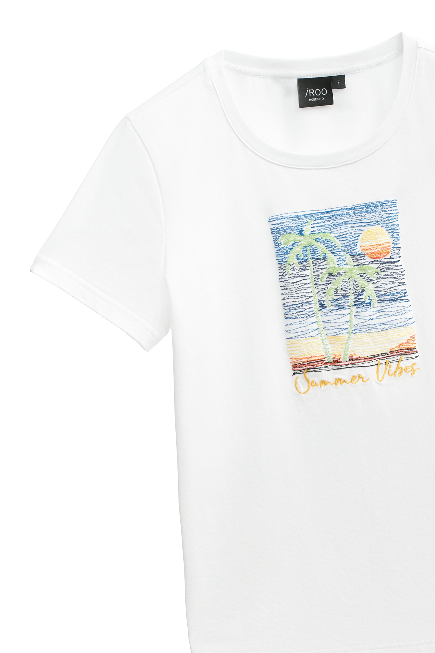 海灘彩色線繡花白T海灘彩色線繡花白T,T-Shirt,上衣,春夏穿搭,白色上衣,純棉,繡花