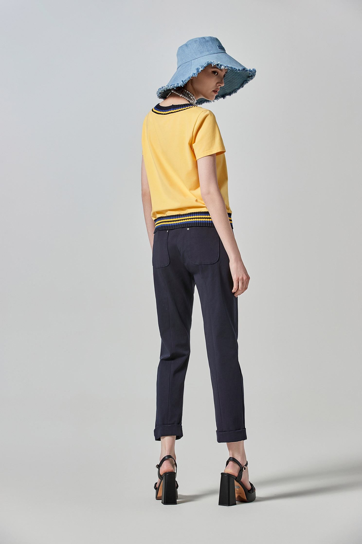 太陽黃拼色羅紋T太陽黃拼色羅紋T,T-Shirts,人氣商品,女裝上衣,春夏穿搭,純棉
