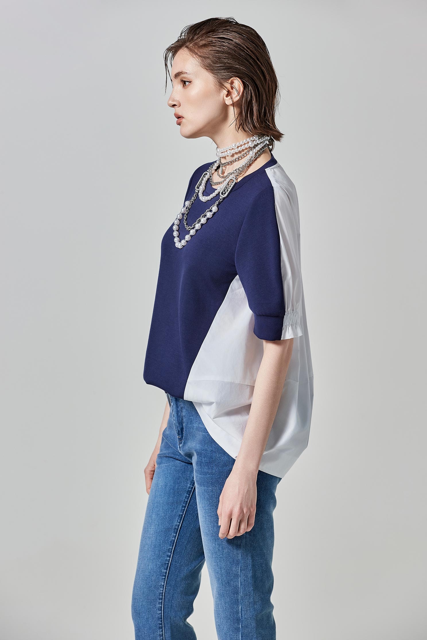 空氣布剪接襯衫布繭型上衣空氣布剪接襯衫布繭型上衣,上衣,春夏穿搭,白色上衣