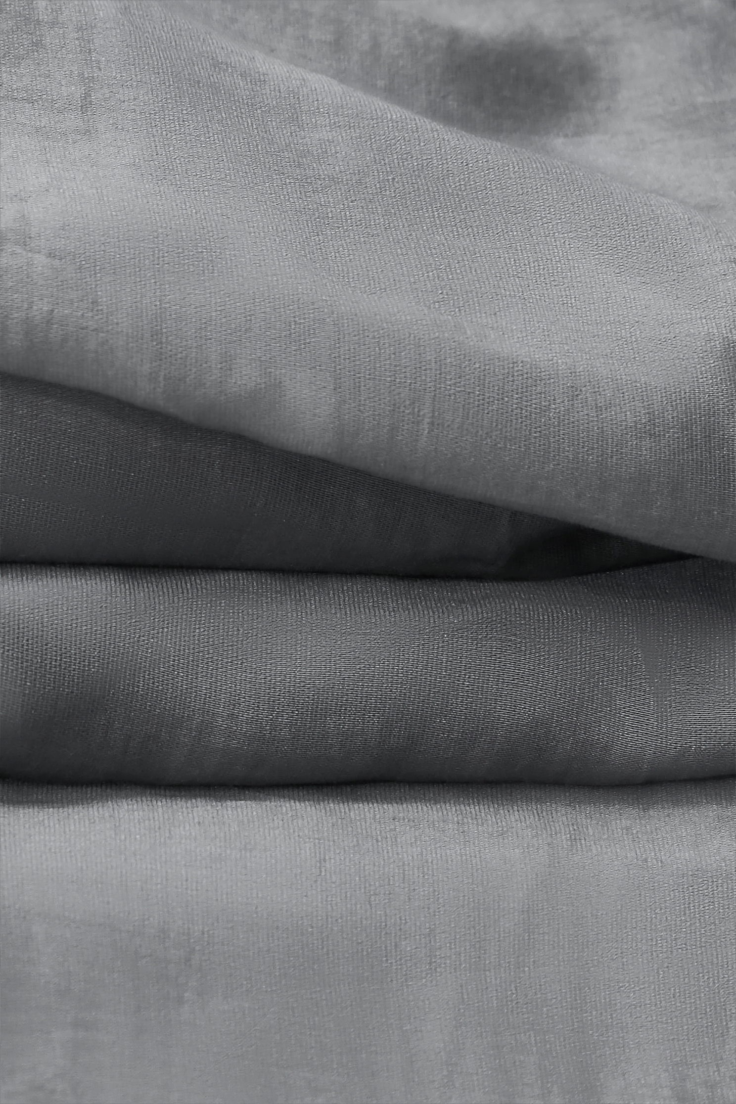 鹽灰色絲棉長袖上衣鹽灰色絲棉長袖上衣,上班OL穿搭,上衣,春夏穿搭,襯衫,透膚上衣,長袖上衣