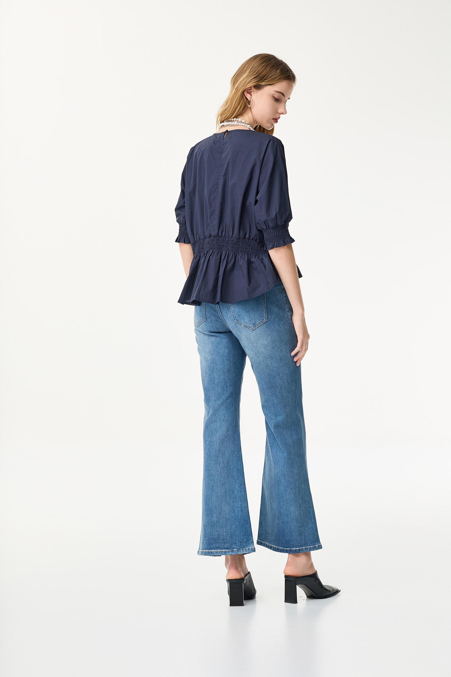 午夜藍縮腰短袖單品上衣午夜藍縮腰短袖單品上衣,上衣,春夏穿搭,約會特輯,純棉,襯衫