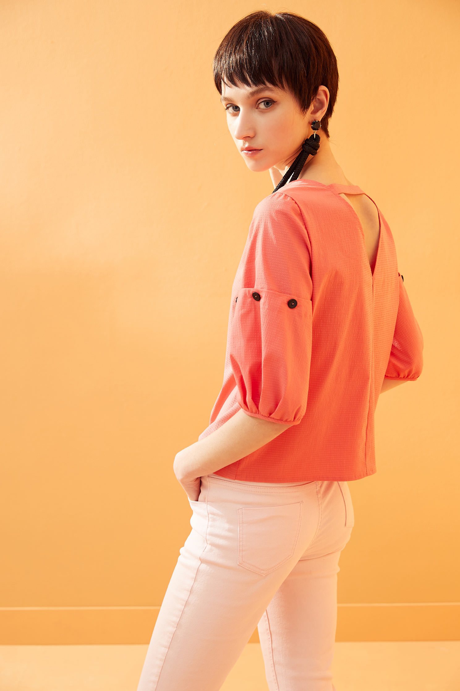 Five-point sleeve top with detachable sleeve,V-neck top,Top,五分袖上衣