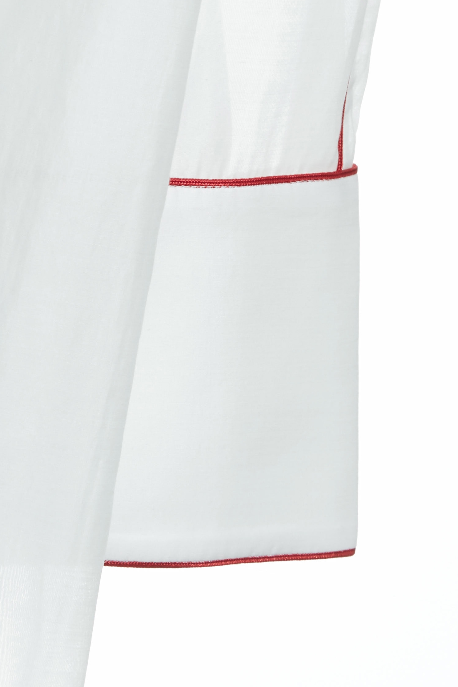 白絲棉撞色線七分袖上衣白絲棉撞色線七分袖上衣,七分袖上衣,上班OL穿搭,上衣,春夏穿搭,白色上衣,襯衫,透膚上衣