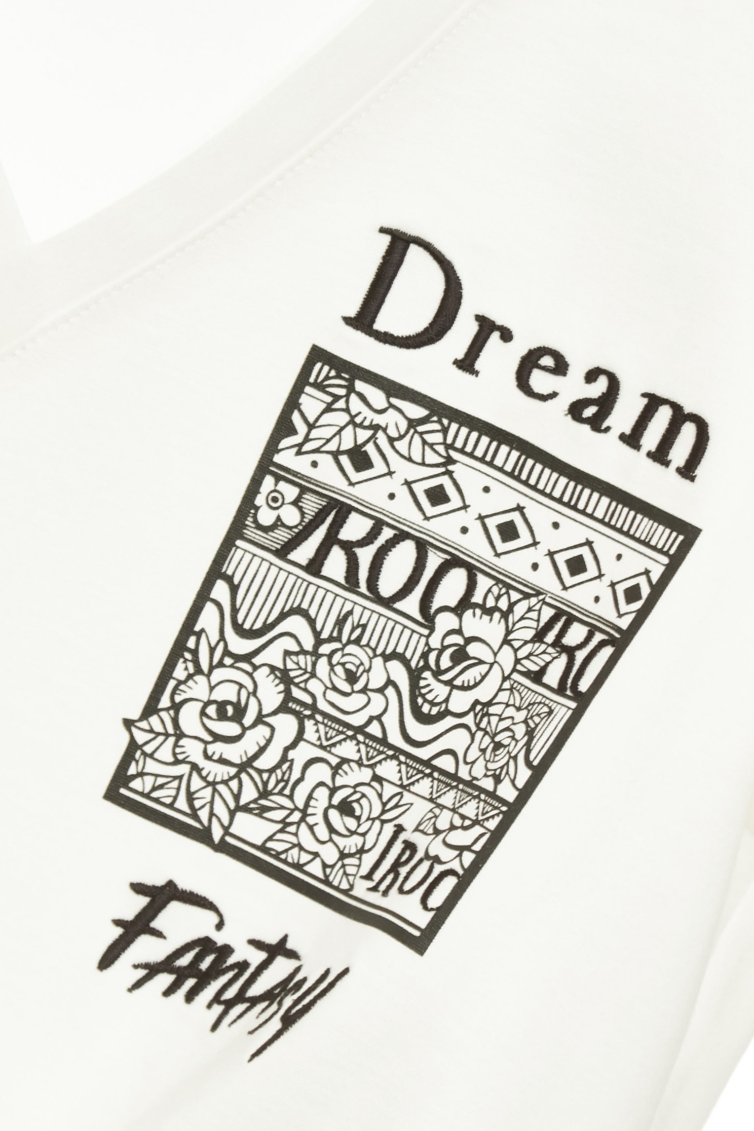 玫瑰印繡綁帶短Ｔ恤玫瑰印繡綁帶短Ｔ恤