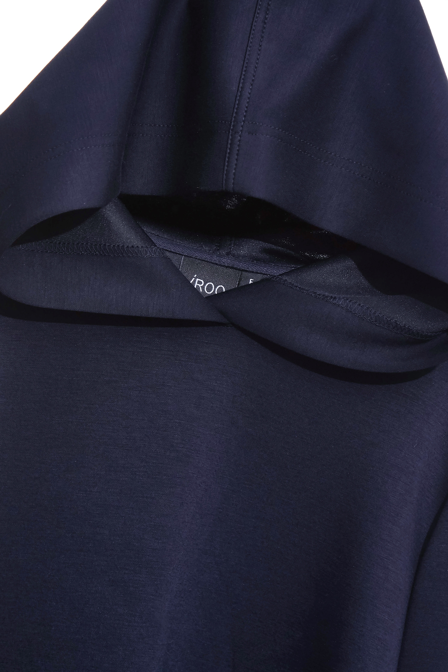 濃厚靛藍蝴蝶結袖上衣濃厚靛藍蝴蝶結袖上衣,上衣,春夏穿搭,蝴蝶結