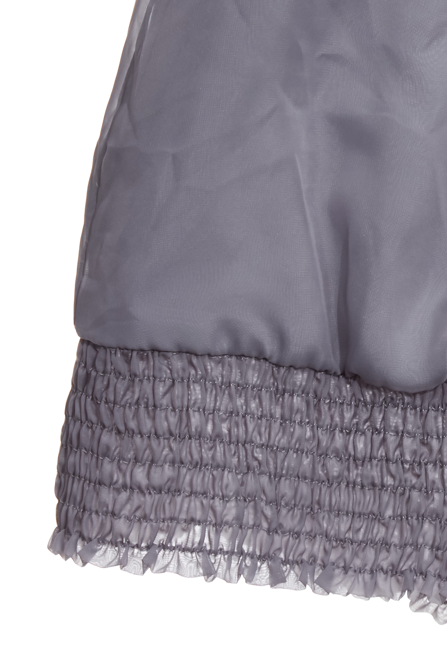 薄暮灰荷葉花苞袖單品薄暮灰荷葉花苞袖單品,上班OL穿搭,上衣,內搭上衣,春夏穿搭,簡約穿搭,約會特輯,荷葉