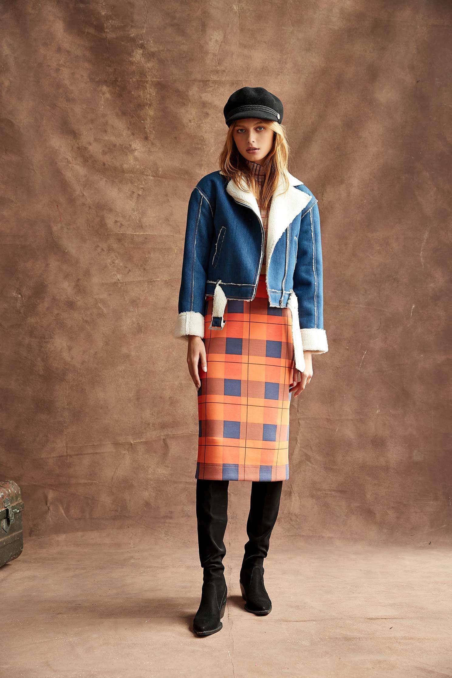 Faux Shearling-Trim Denim Jacket,tanning,outerwear,cowboy,denimjacket,longsleeveouterwear