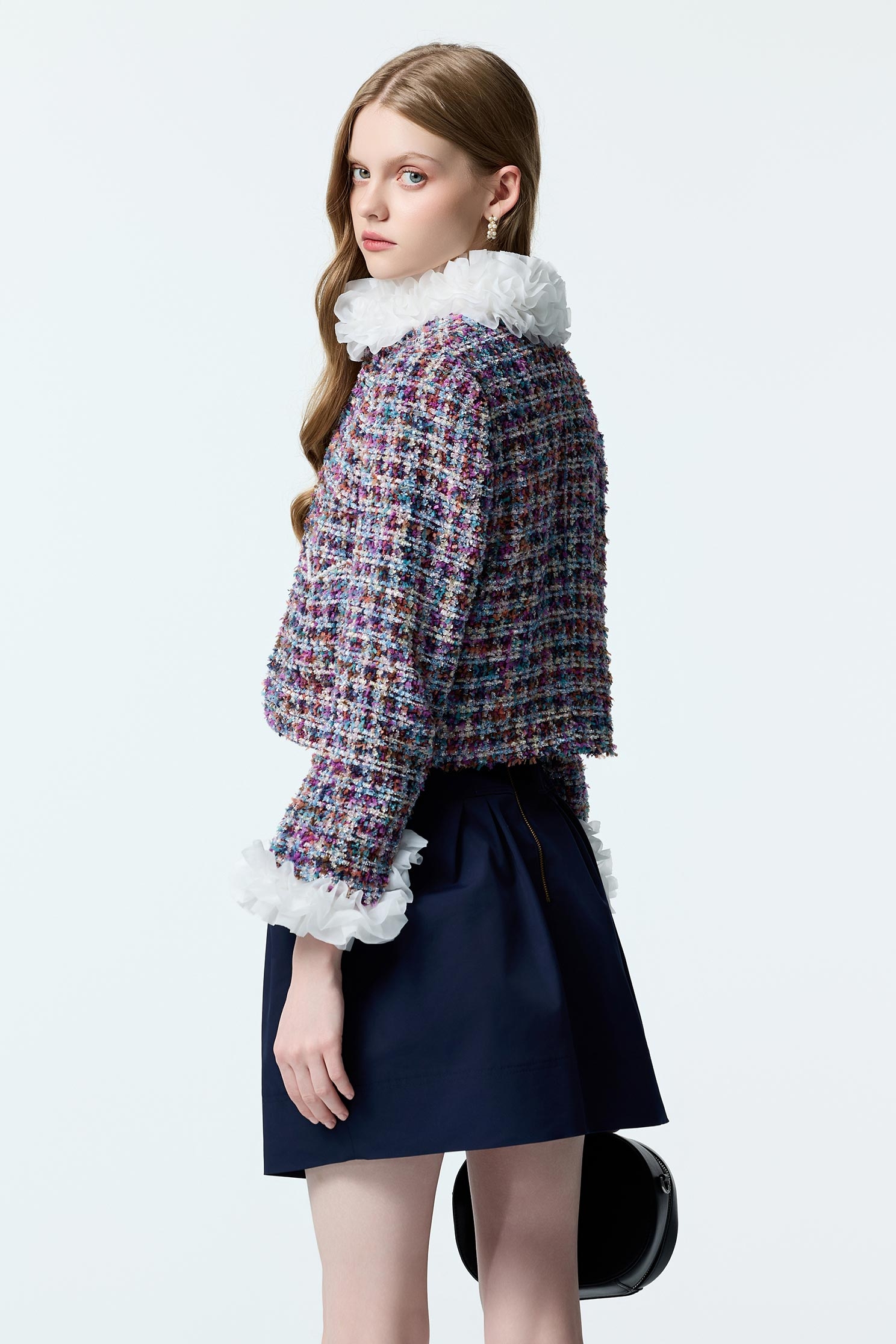 層次荷葉造型花呢紗外套層次荷葉造型花呢紗外套,一般外套,人氣商品,外套,小香風,小香風外套,時髦成套搭配,毛呢花呢,秋冬穿搭,荷葉,長袖外套