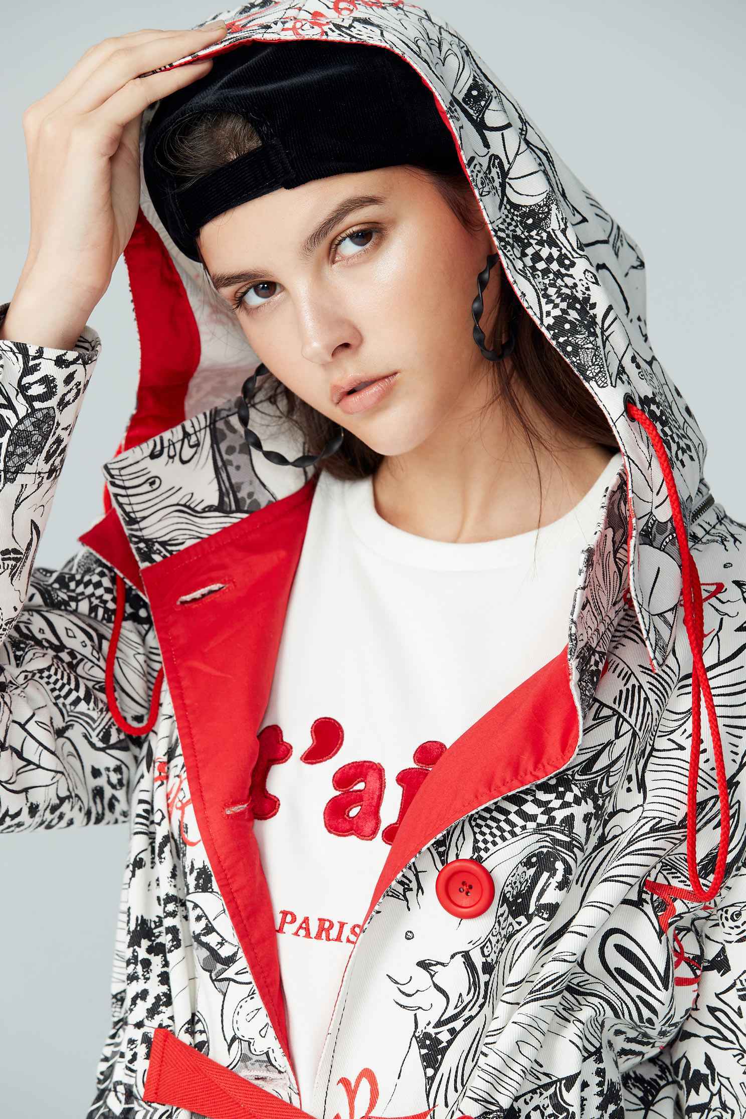 elegant coat with toucan pattern,outerwear,hoodiejacket,longsleeveouterwear,windbreaker