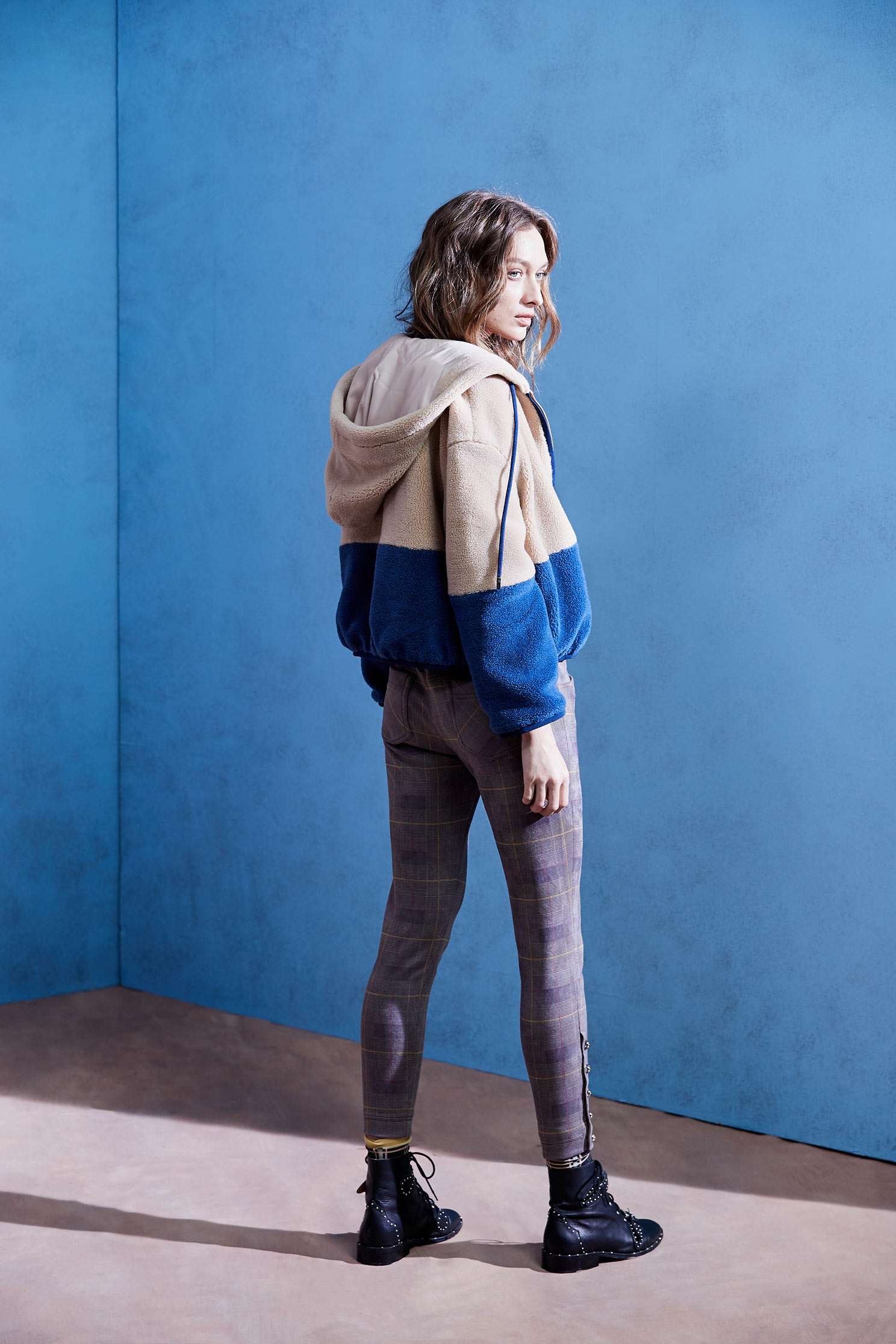 FAUX SHEARLING COAT,COLD FOR WINTER,Earth Signs,外套,Hoodie Jacket,長袖外套