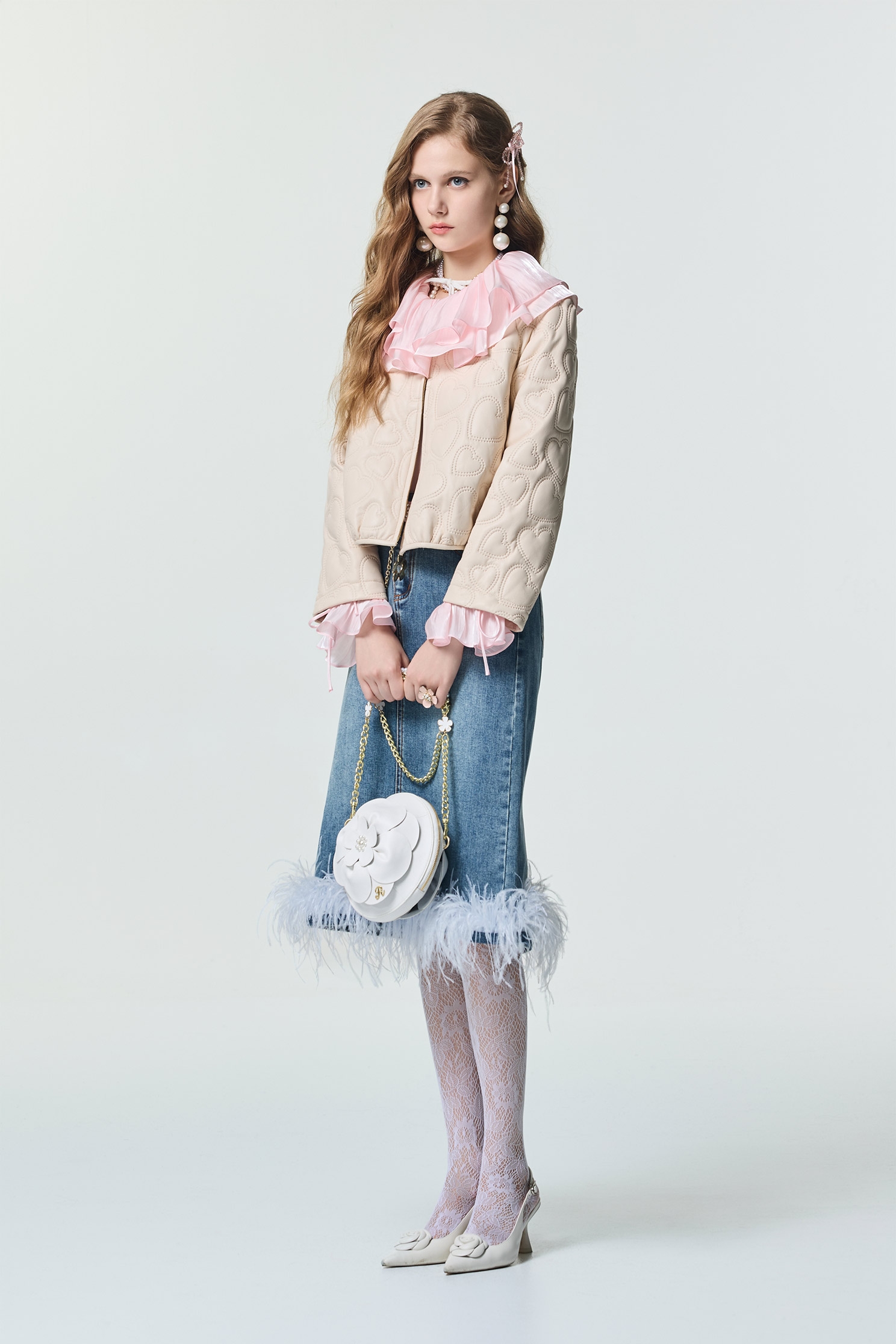 愛心圖騰絎縫仿皮外套愛心圖騰絎縫仿皮外套,一般外套,外套,春夏穿搭,時髦成套搭配,約會特輯