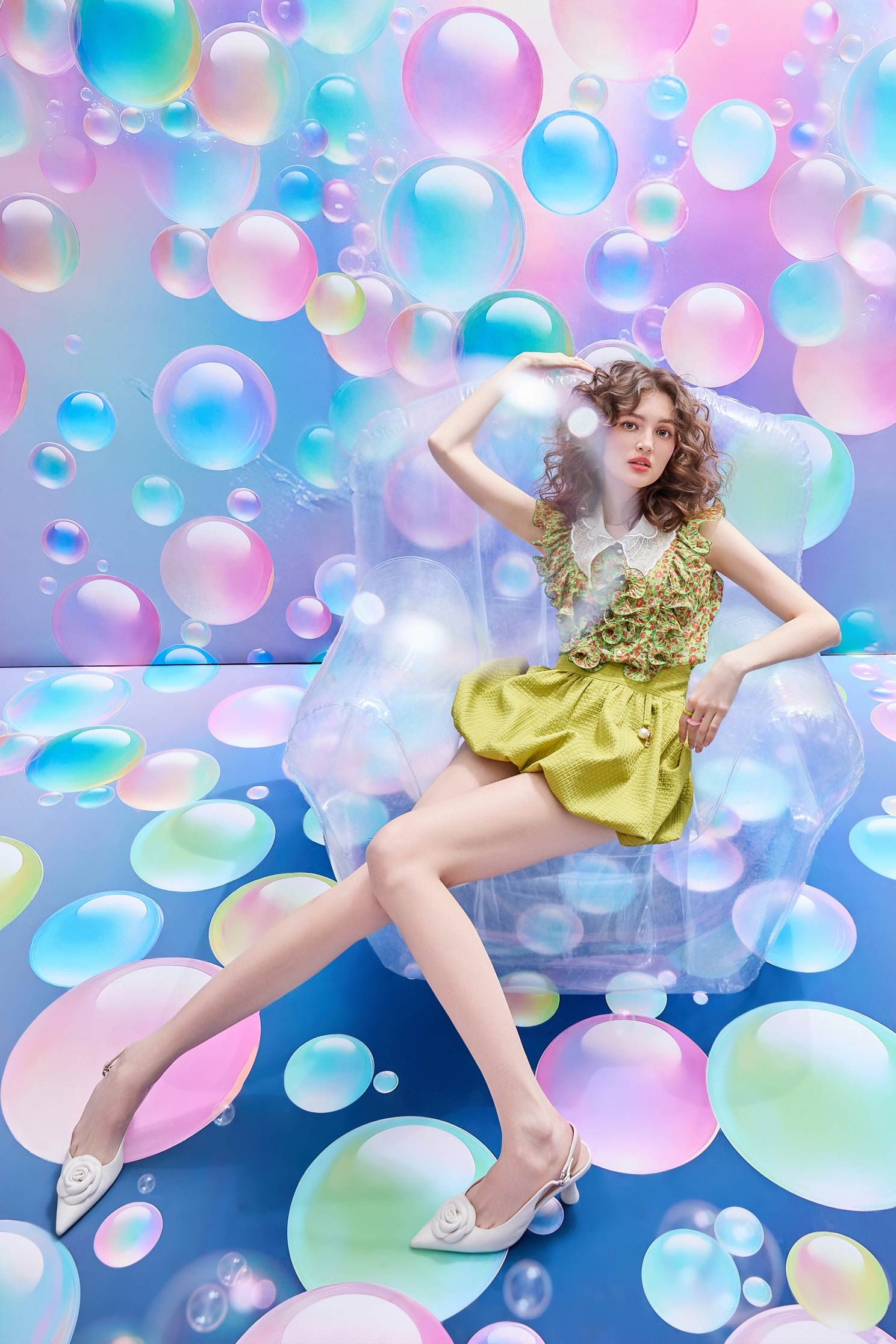 白葡萄綠降落傘裙白葡萄綠降落傘裙,春夏穿搭,時髦成套搭配,短裙,約會特輯,網裙