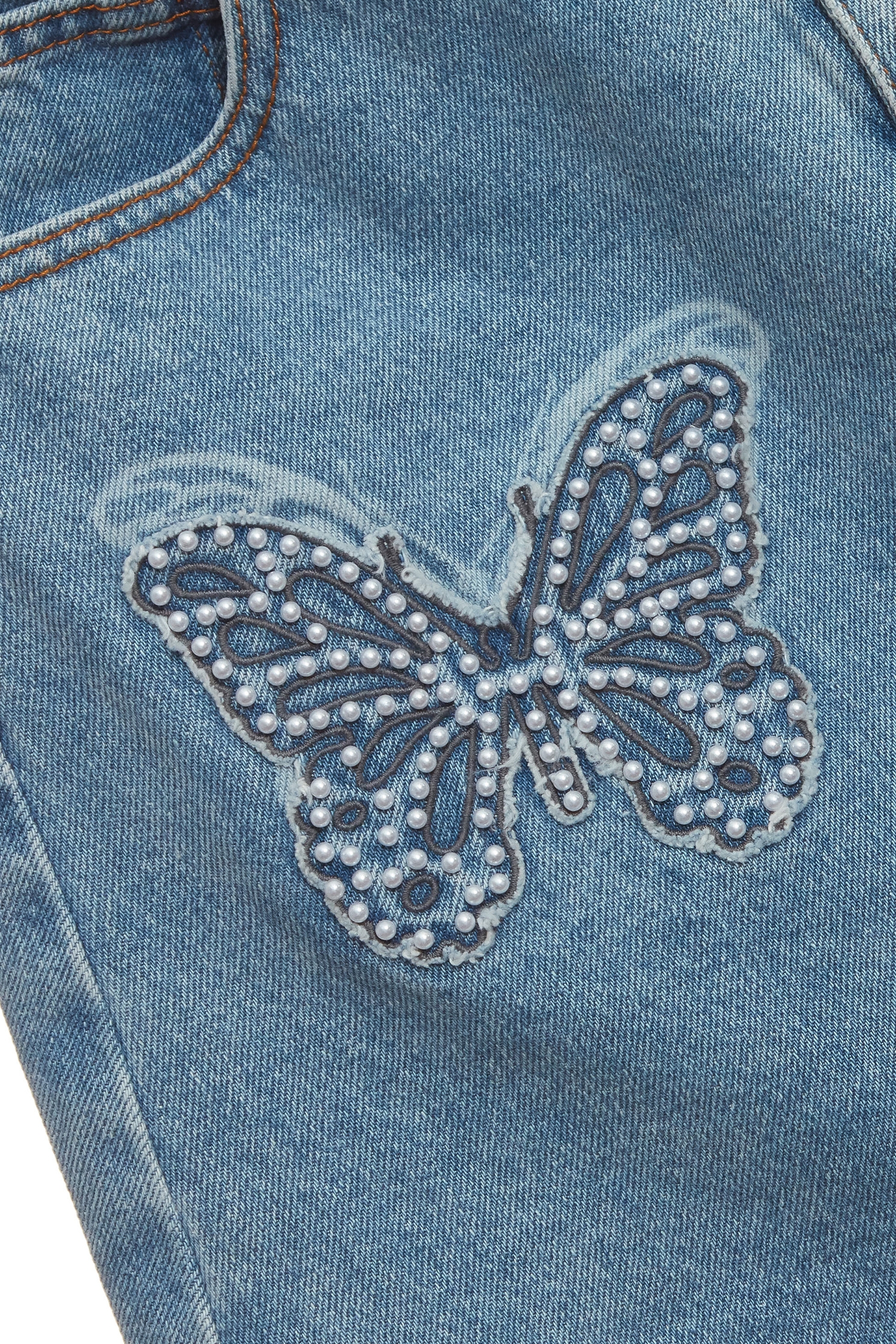 珍珠蝴蝶造型牛仔短裙珍珠蝴蝶造型牛仔短裙,人氣商品,牛仔,牛仔短裙,牛仔裙,珍珠,短裙,秋冬穿搭