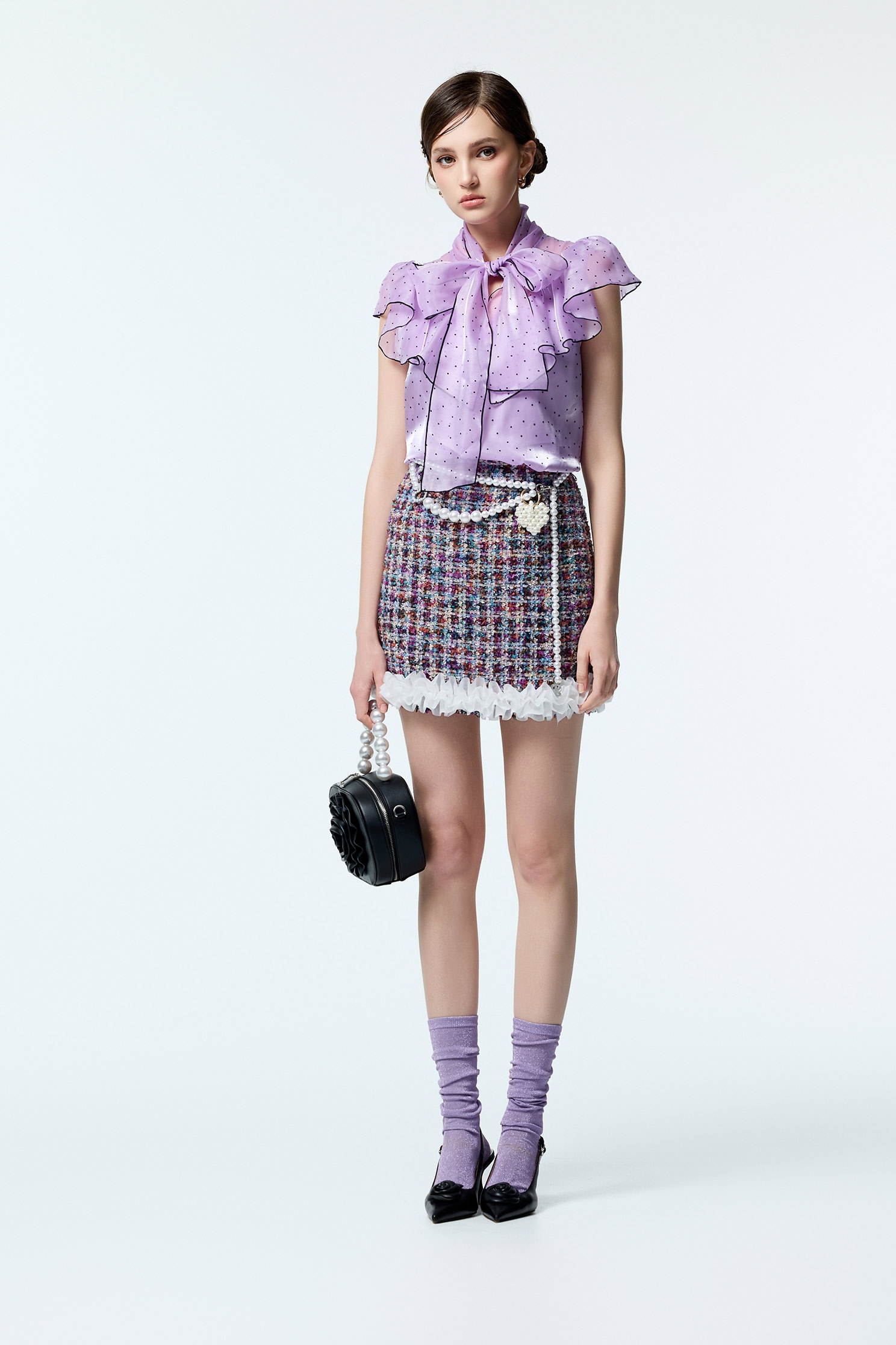 層次荷葉造型花呢紗短裙層次荷葉造型花呢紗短裙,上班OL穿搭,人氣商品,小香風,時髦成套搭配,毛呢花呢,珍珠,短裙,秋冬穿搭,荷葉